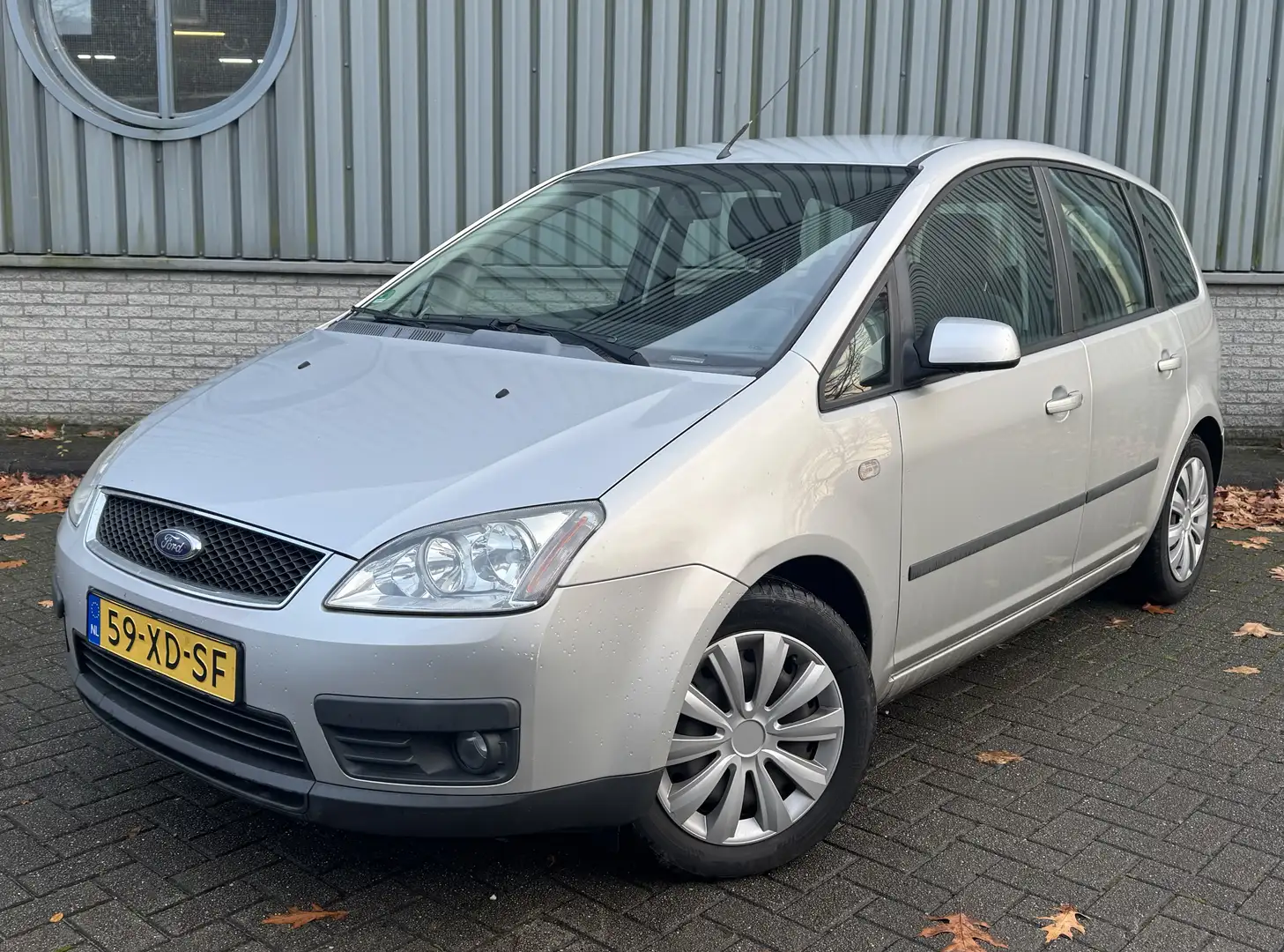 Ford Focus C-Max 1.6-16V Trend Grijs - 2