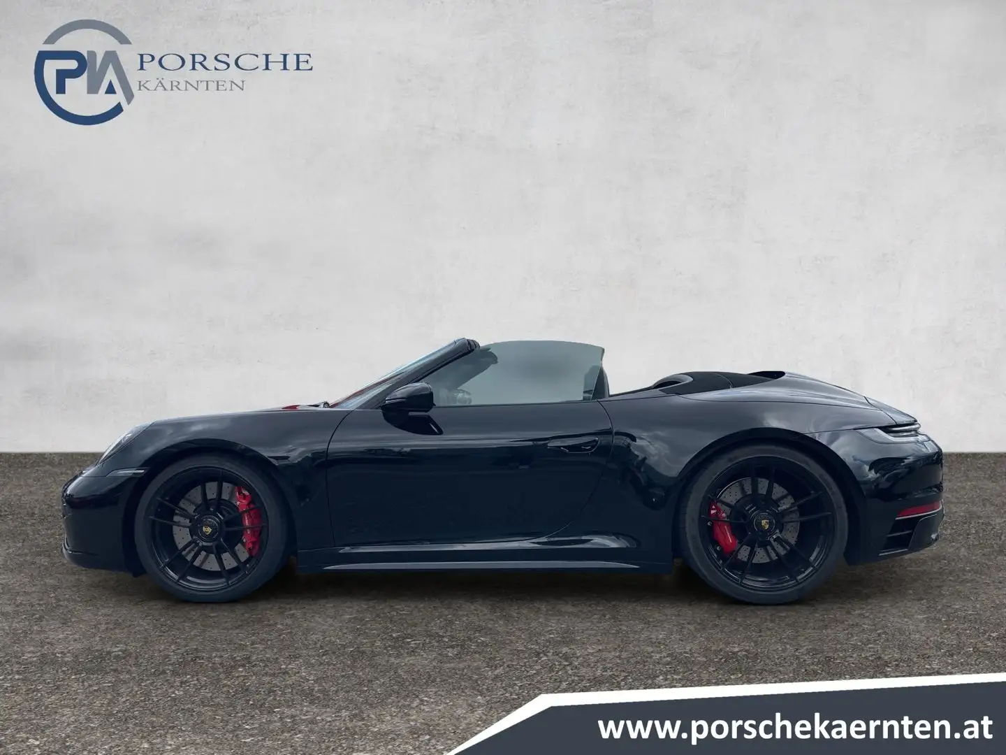 Porsche 911 Carrera 4 GTS Cabriolet Schwarz - 2