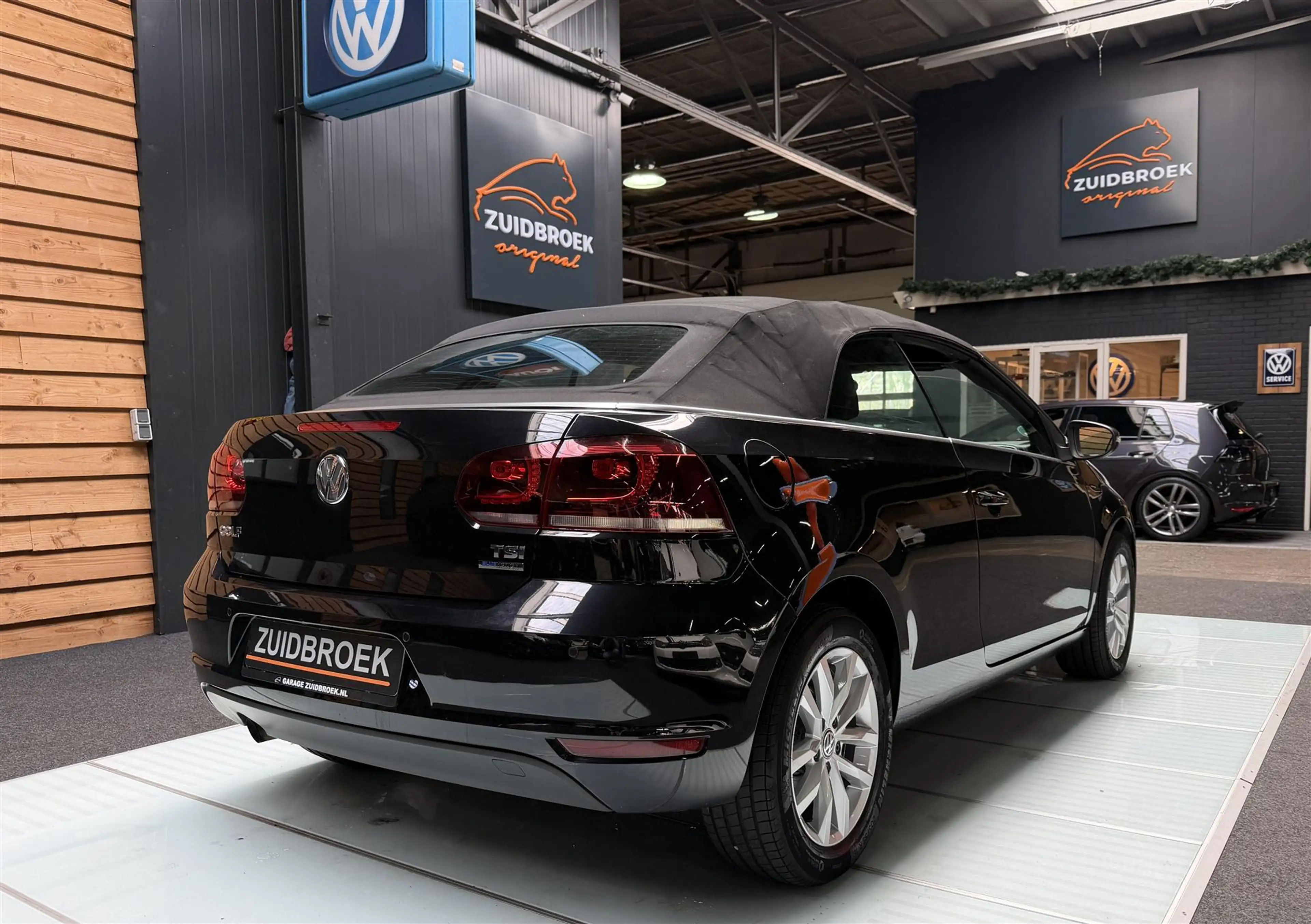 Volkswagen Golf Cabriolet 1.2 Cabrio! Cruise! Clima! — photo 7
