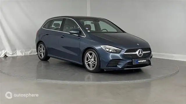 Mercedes-Benz B-Class view 3