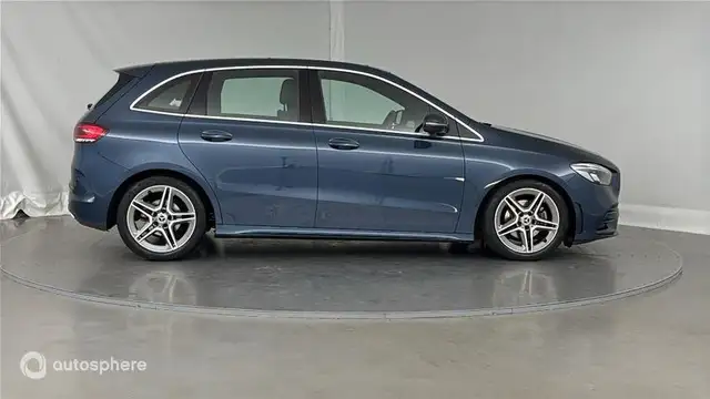 Mercedes-Benz B-Class view 4