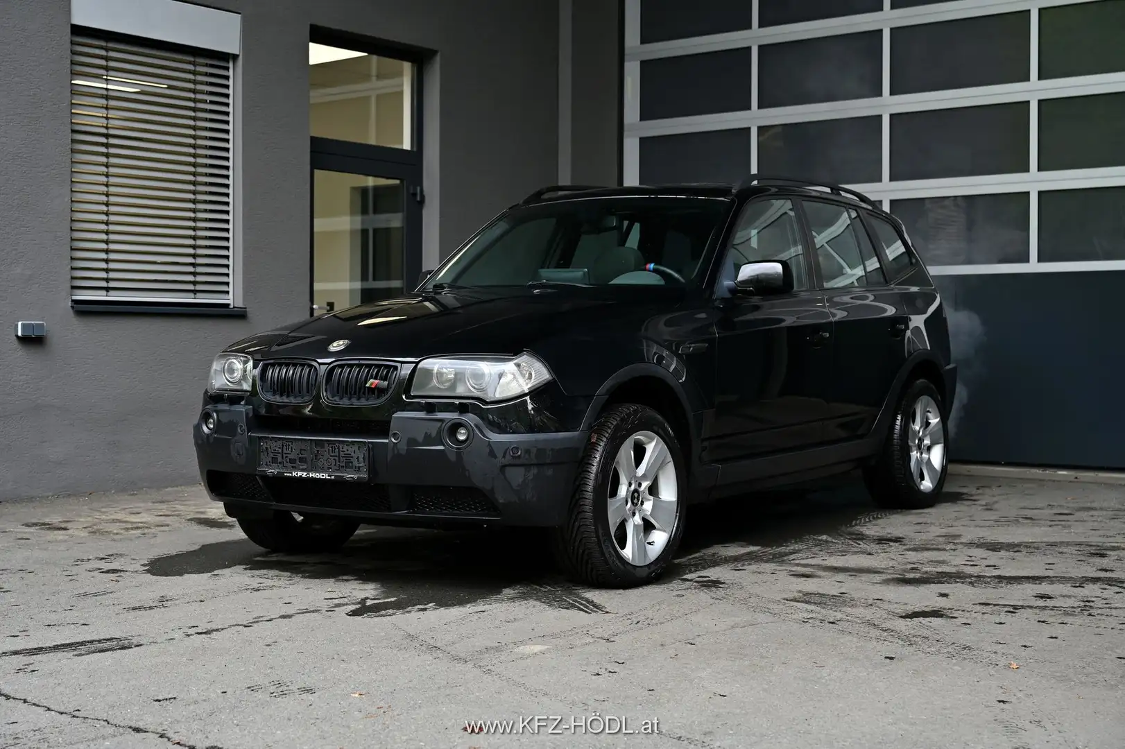 BMW X3 3.0i M-Paket Fekete - 1