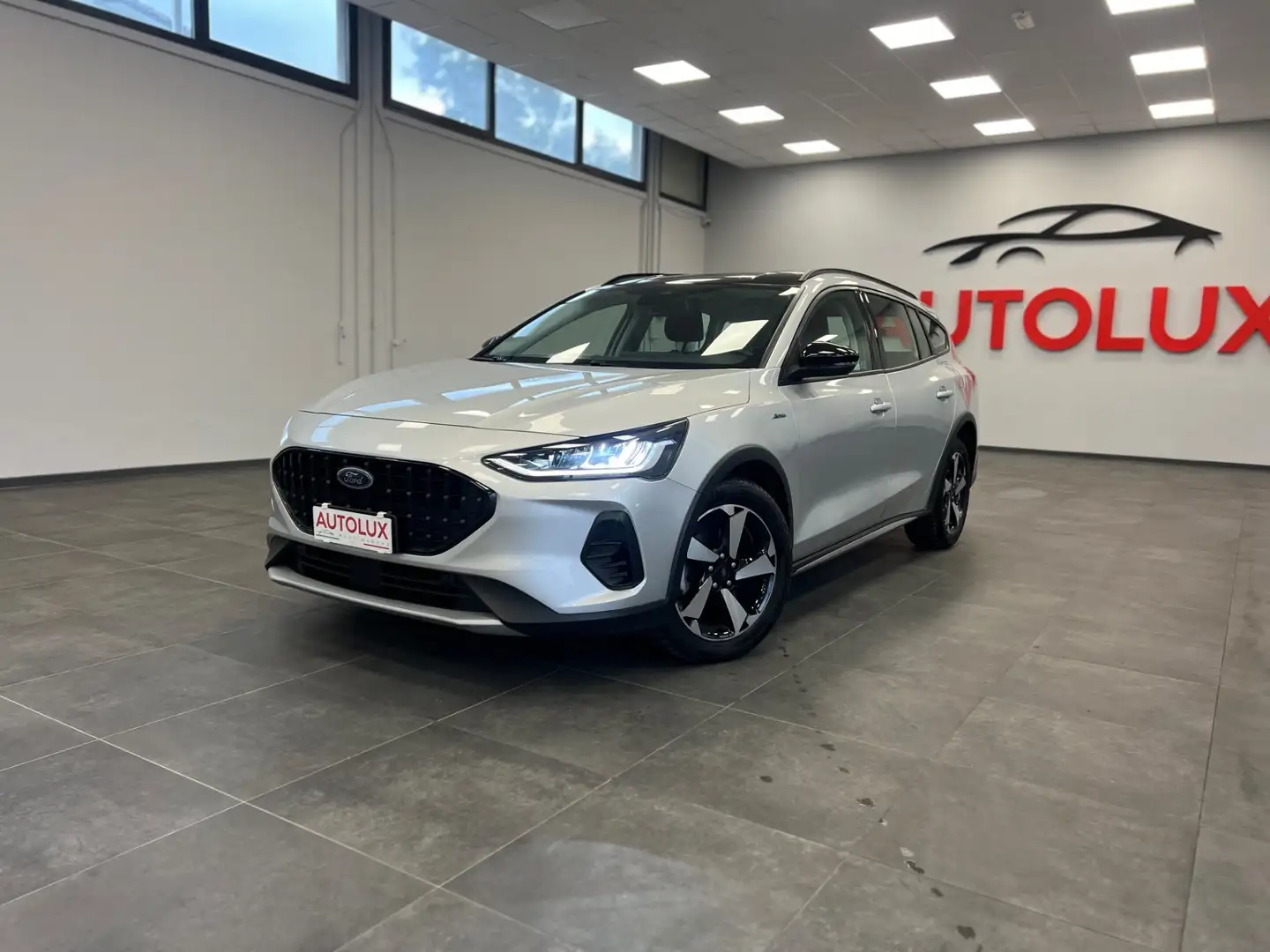 Ford Focus Focus 1.5 EcoBlue 115 CV automatico SW Active Zilver - 1