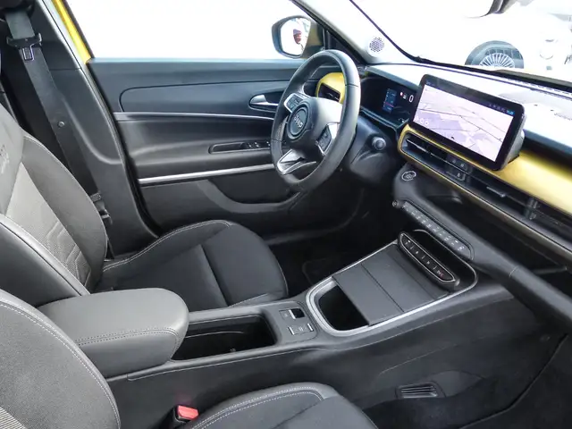 Jeep Avenger view 6