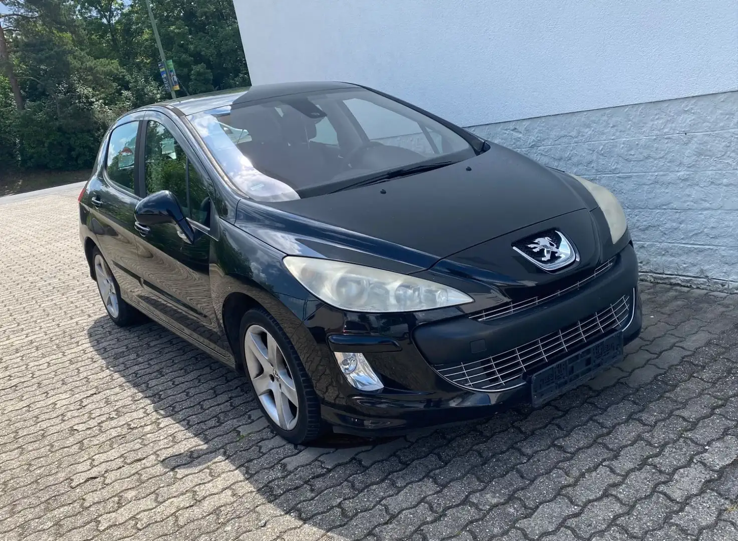 Peugeot 308 1.6 Sport Plus Aut.Klima Panorama SHZ  Alu Schwarz - 1