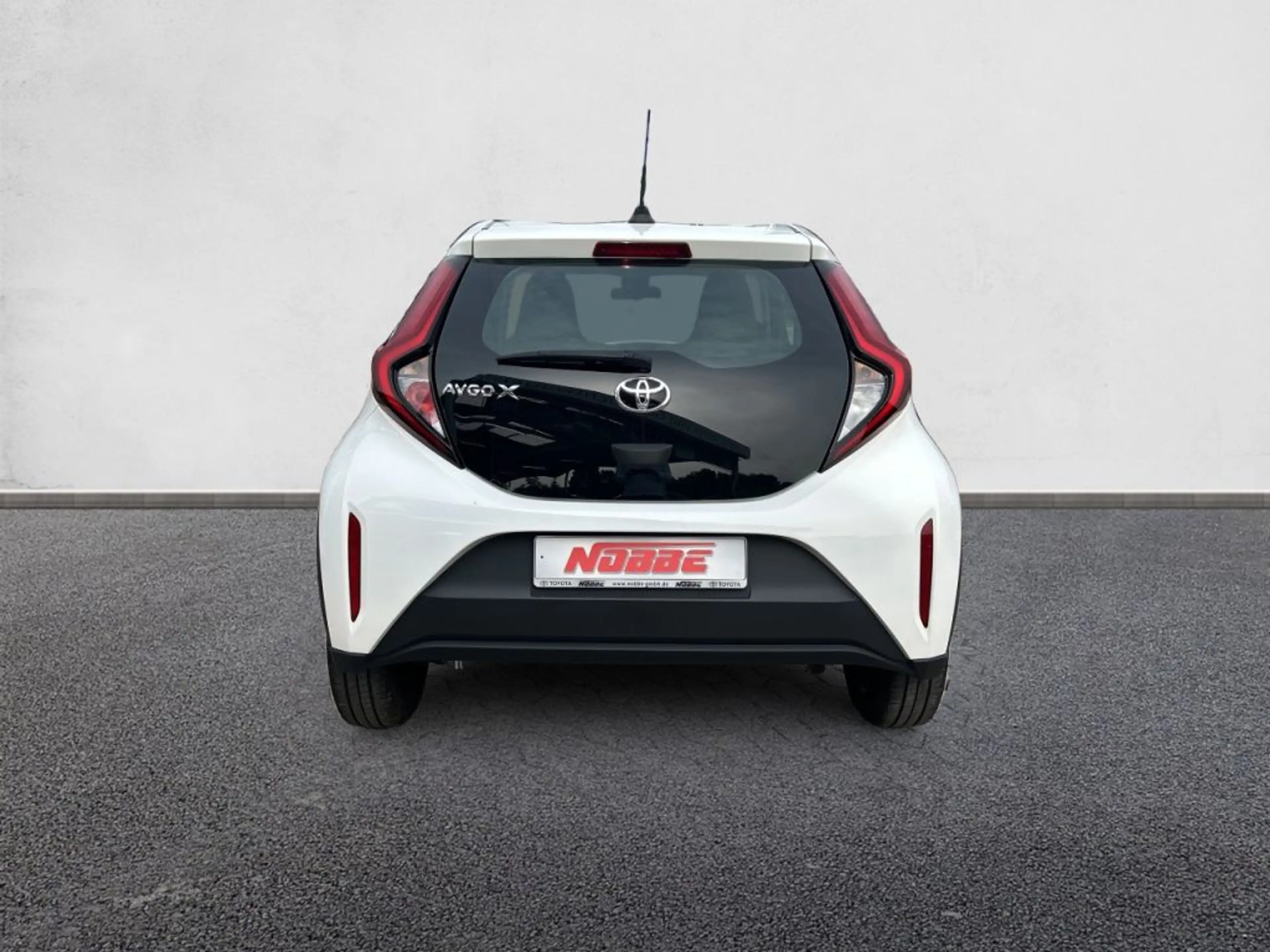 Toyota Aygo X Play — photo 5