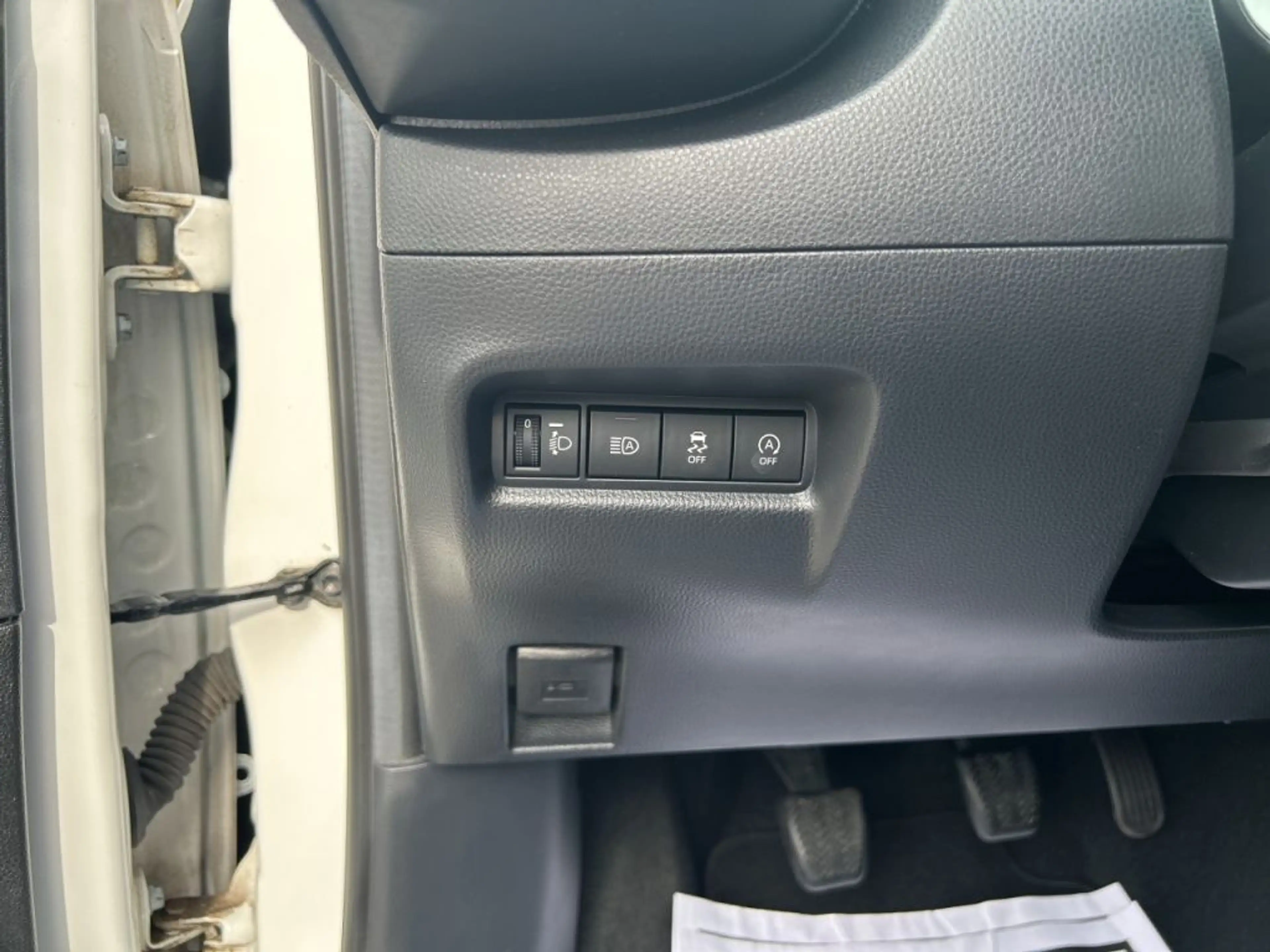 Toyota Aygo X Play — photo 18
