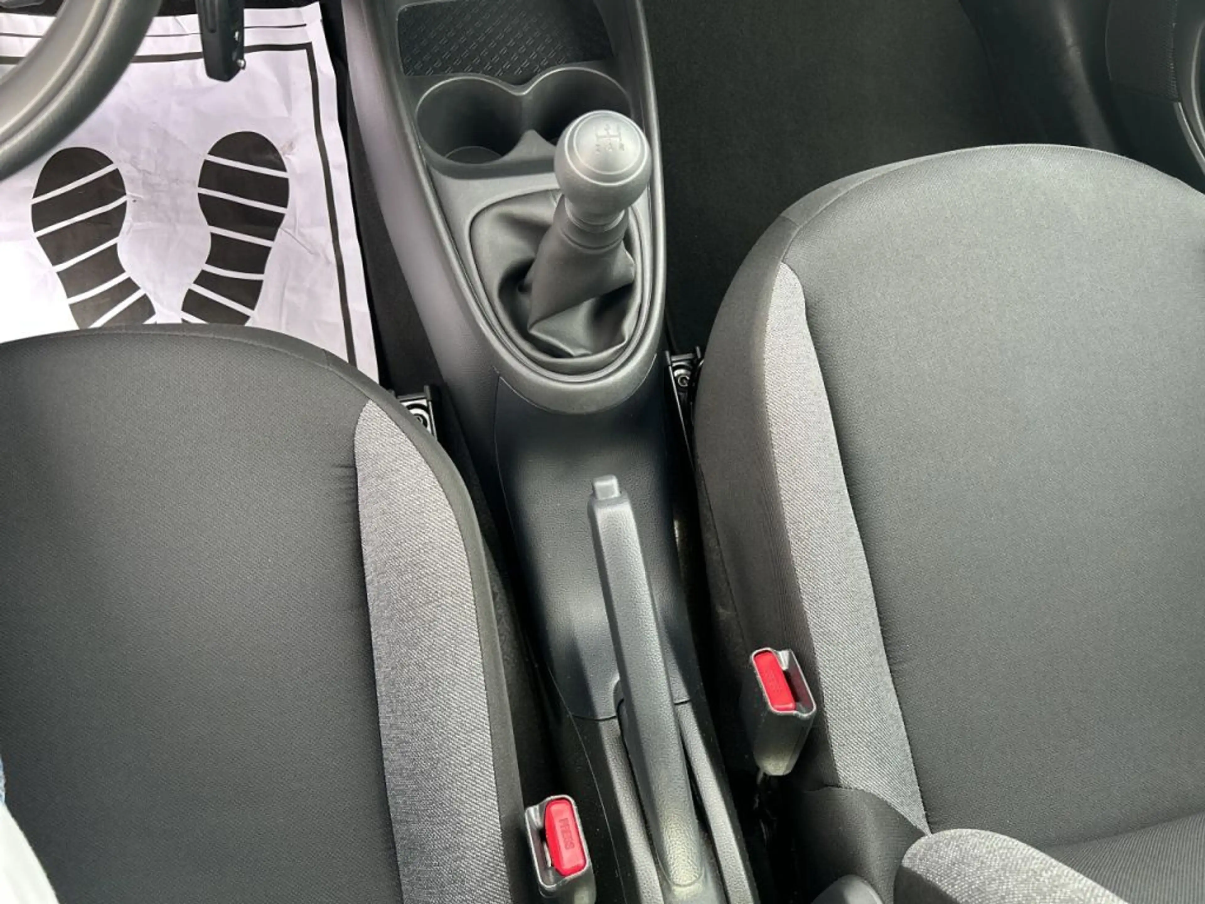 Toyota Aygo X Play — photo 17