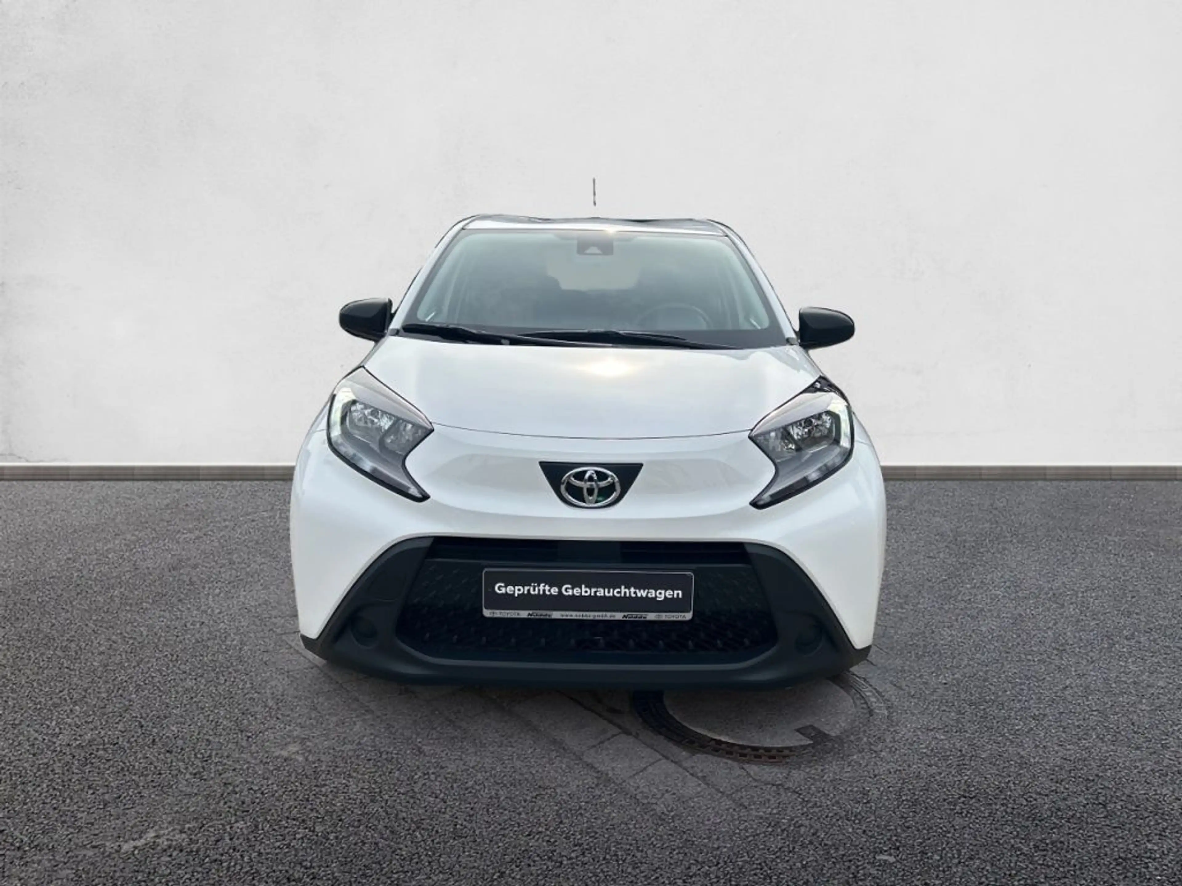 Toyota Aygo X Play — photo 2