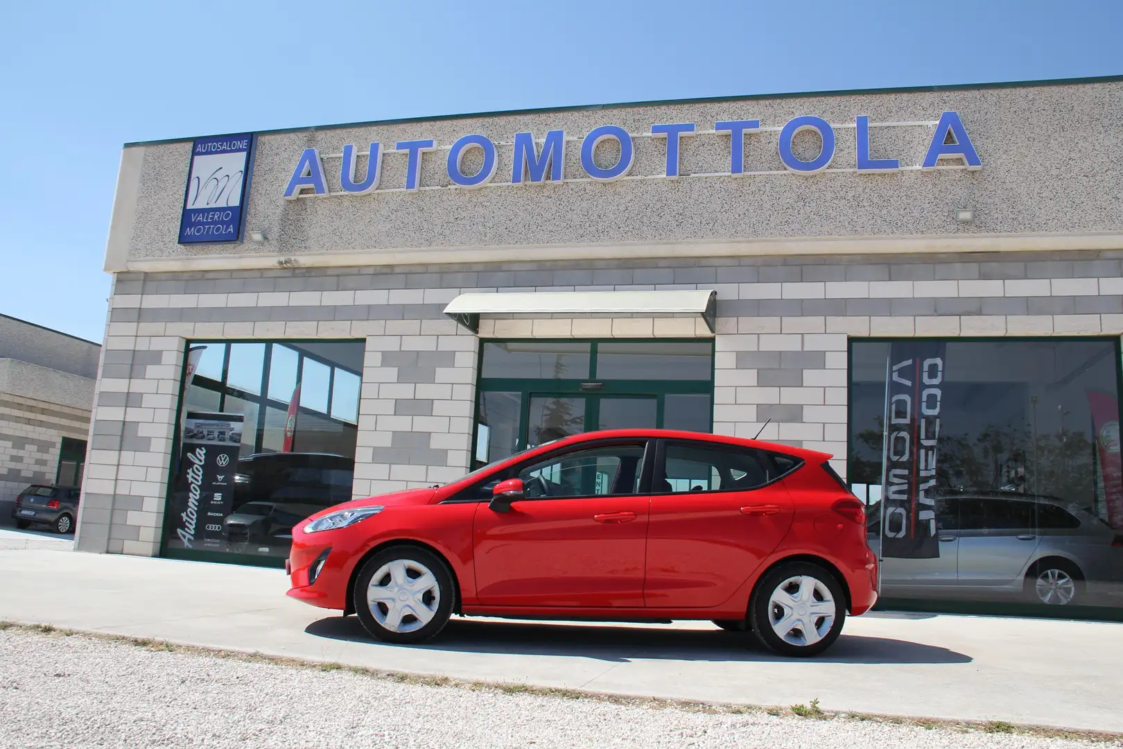 Ford Fiesta 1.1 Plus 85cv Rosso - 1