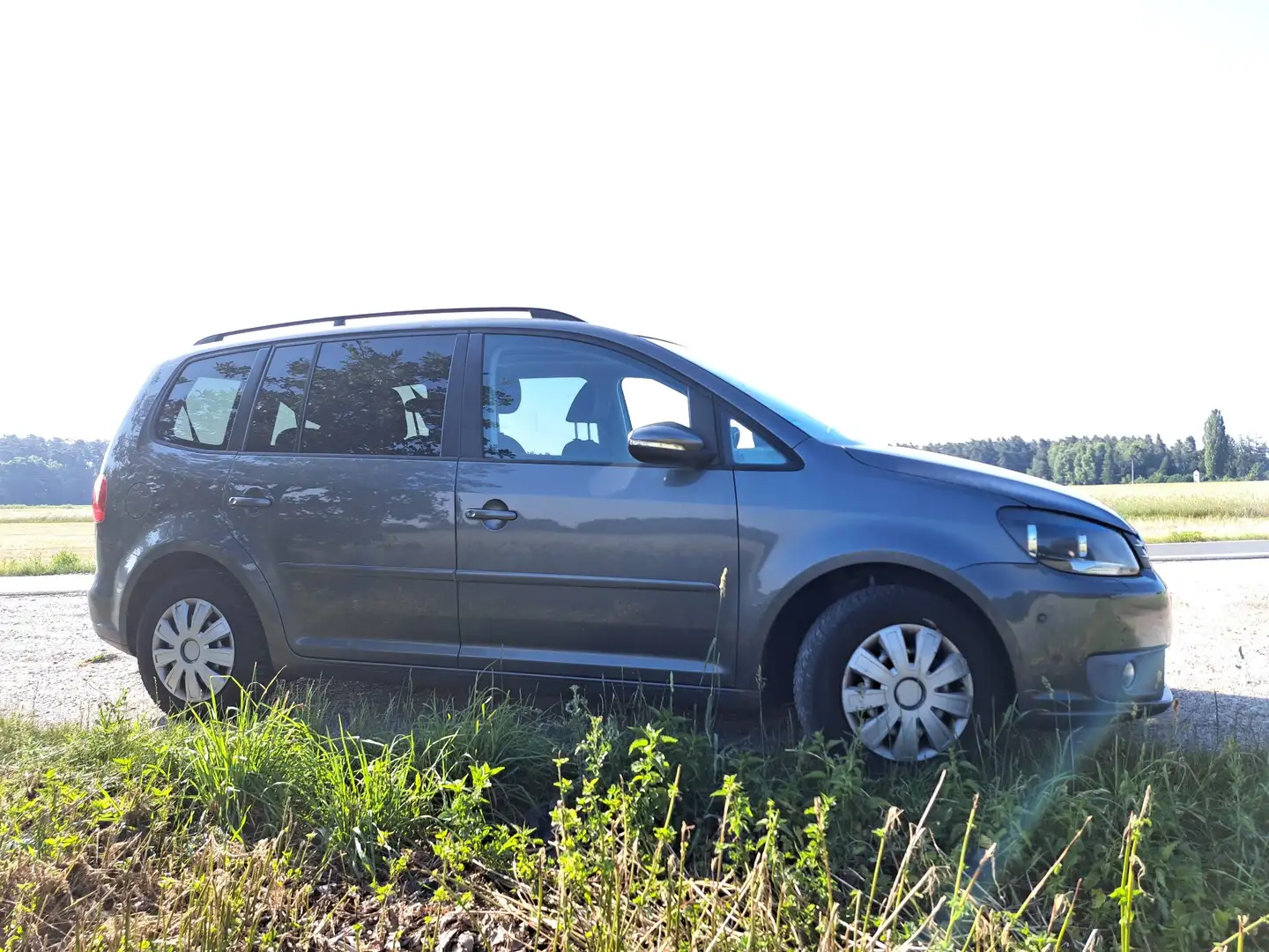 Volkswagen Touran Comfortline Grau - 1