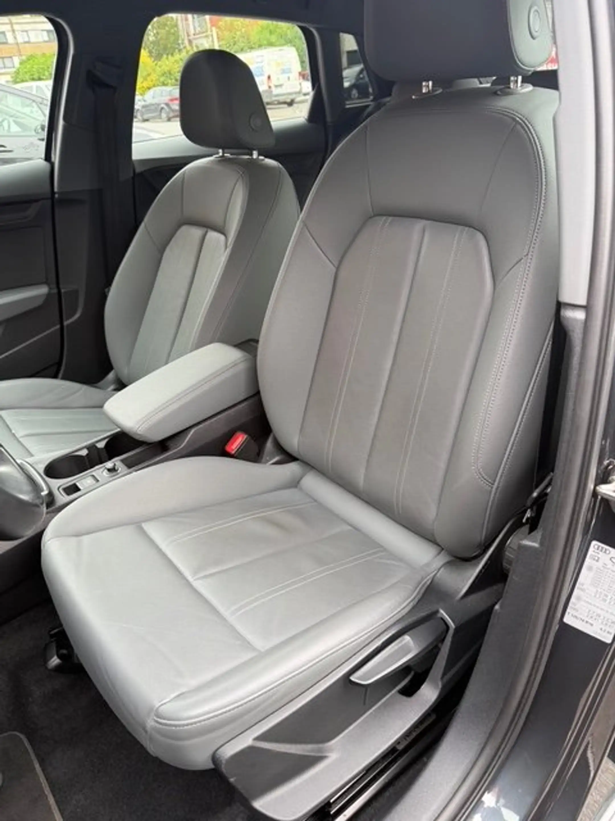 Audi A3 A3 Sportback 30 TDi — photo 7