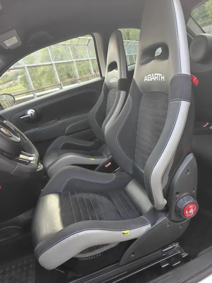 Abarth 595 2021 — фото 13