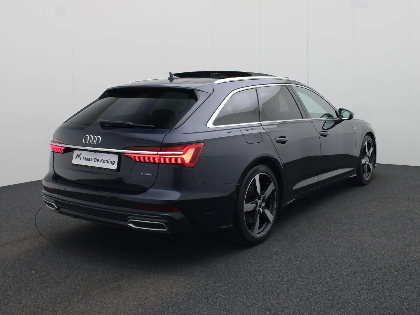 Audi A6 Avant 55 TFSIe 270kW/367PK quattro S Line · Panora Blauw - 2