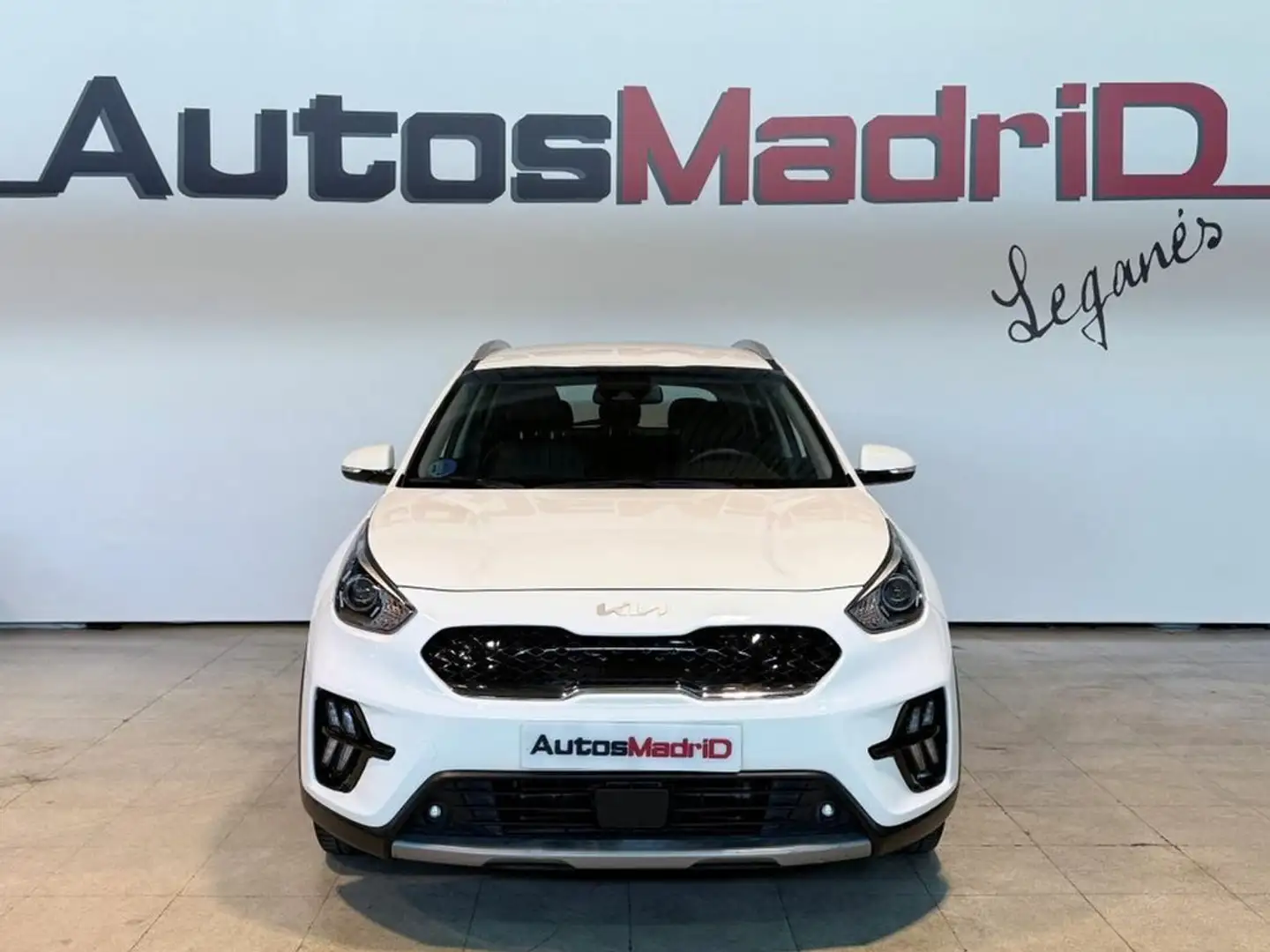 Kia Niro 1.6 GDi HEV 104kW (141CV) Drive Blanco - 2