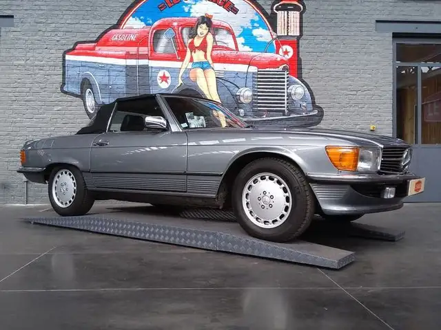 Mercedes-Benz SL 300 24