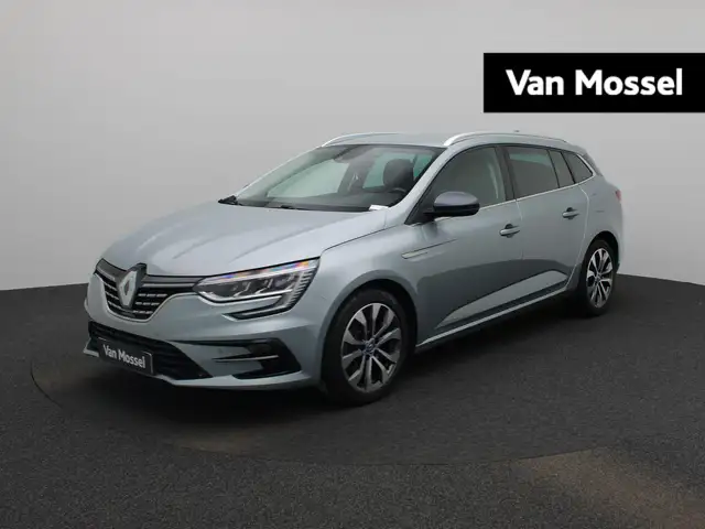 Renault Megane E-Tech Estate 1.6 Plug-In Hybrid 160 Intens | Camera | St