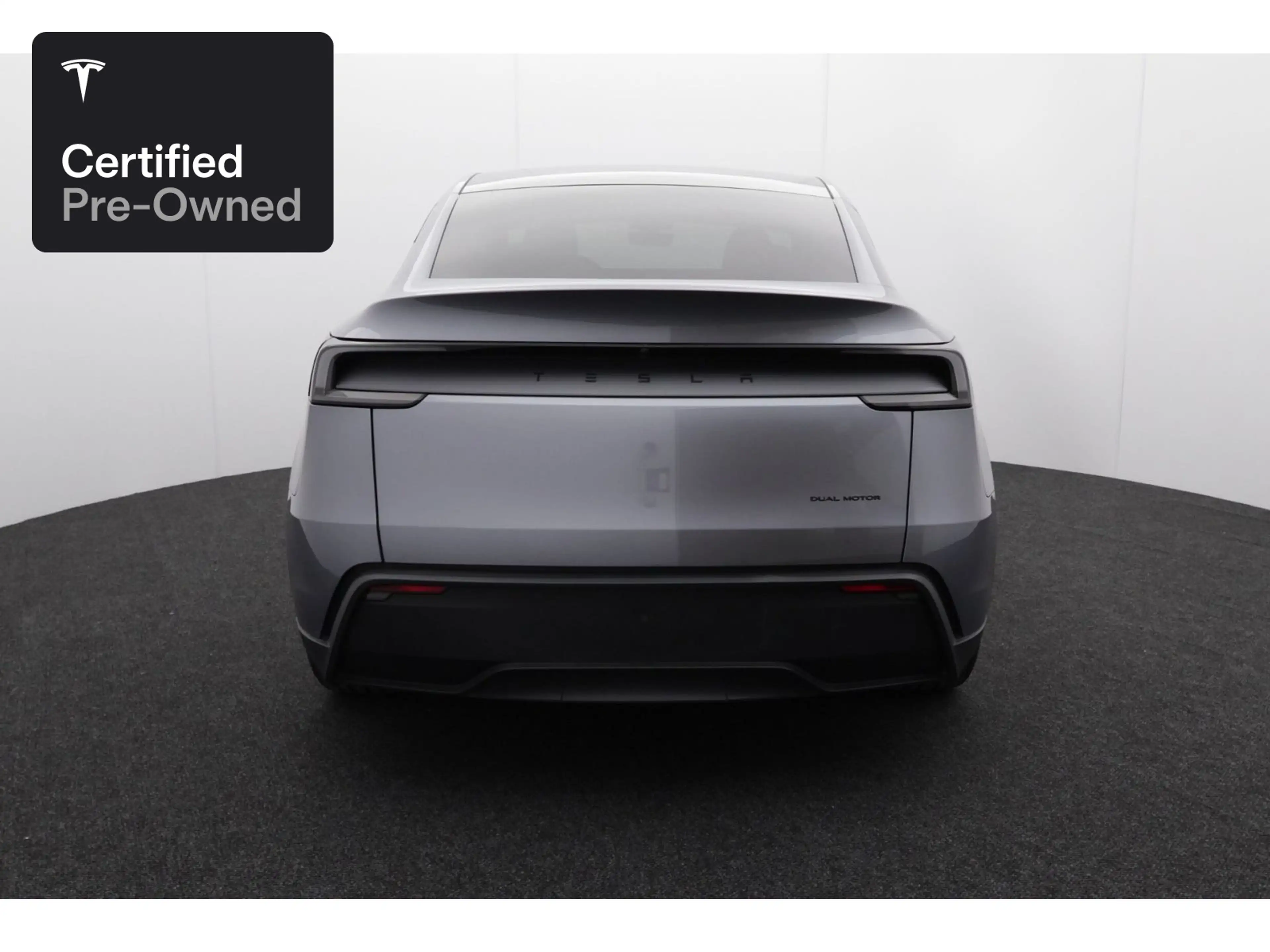 Tesla Model Y Long Range AWD "Certified Pre-Owned" — photo 7