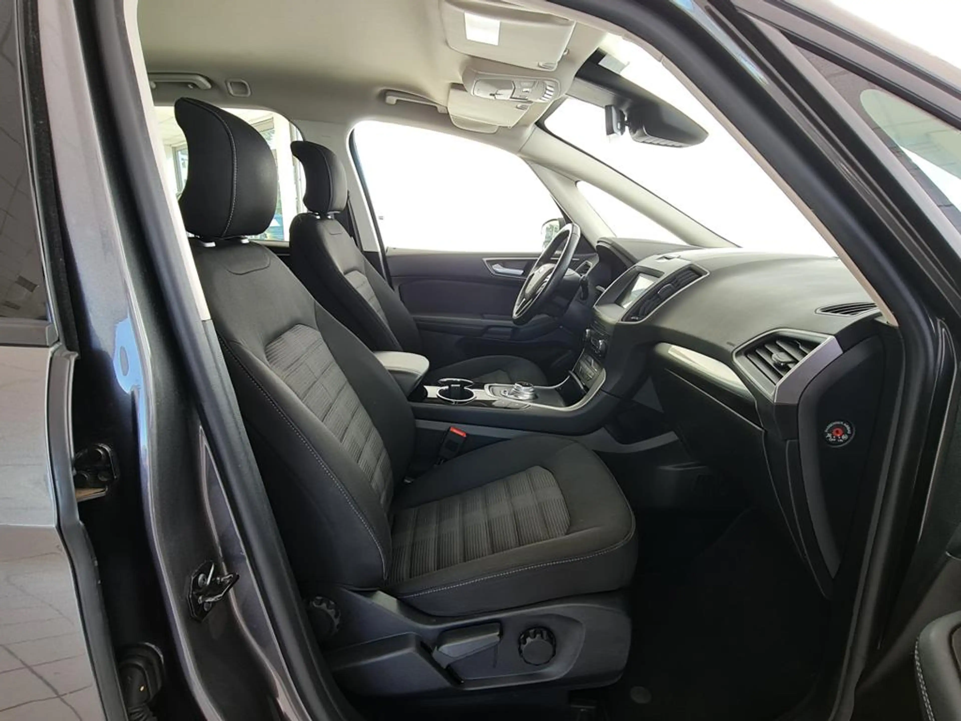 Ford Galaxy Hybrid, 1.Hand, Navi, Kamera, App, unfallfrei, LMF — photo 13