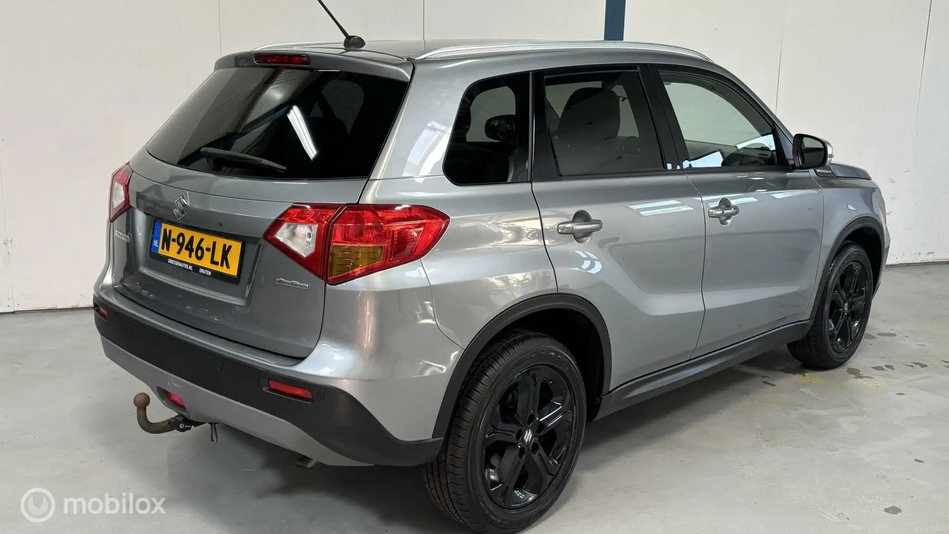 Suzuki Vitara 1.4 S Allgrip NAVI / LED / ACHTERUITRIJCAMERA Gris - 2