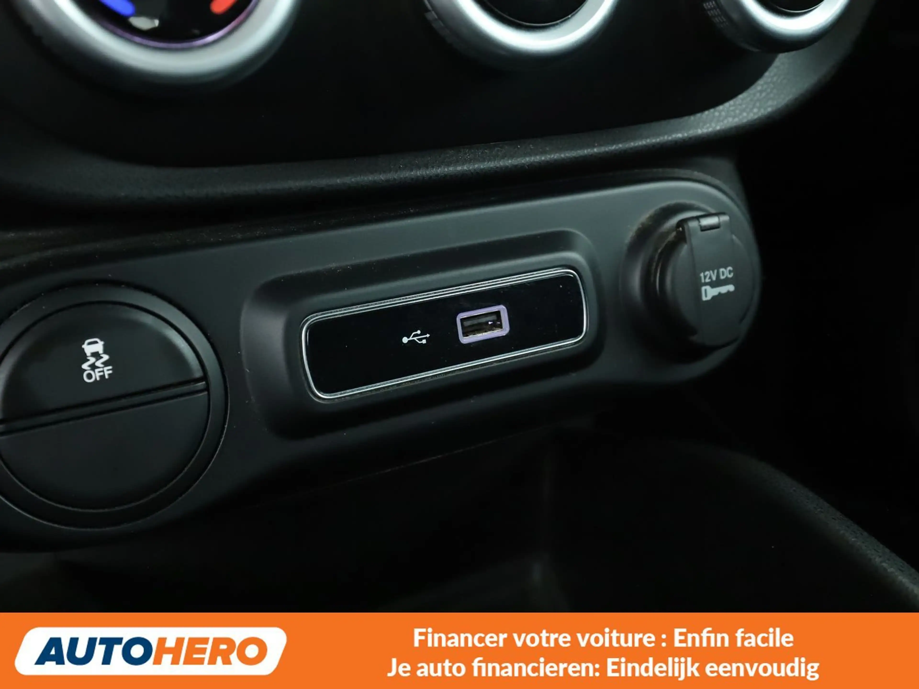 Fiat 500L 1.4 Basic — photo 11