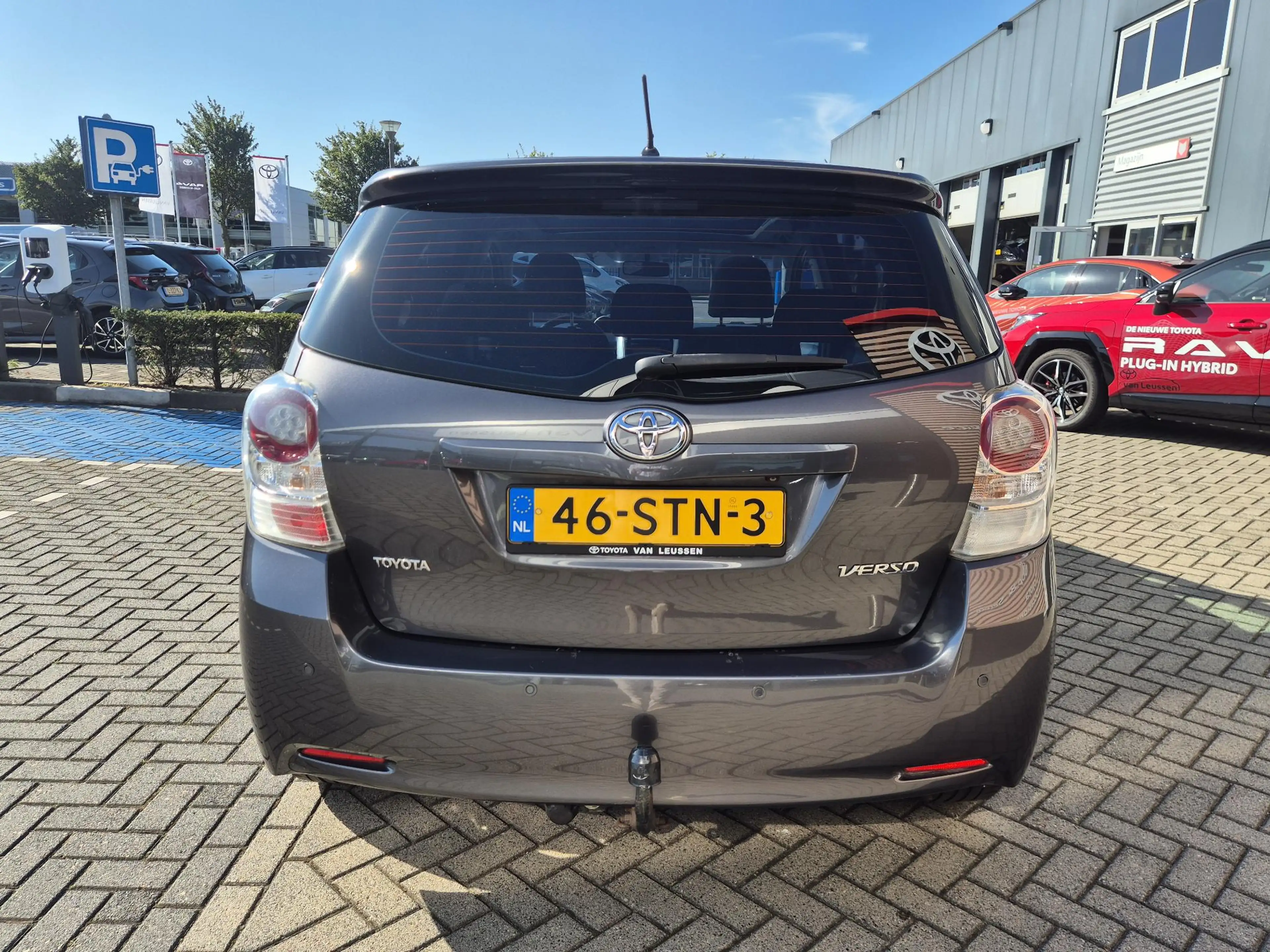 Toyota Verso 1.8 VVT-i Business AUTOMAAT NAVI — photo 4