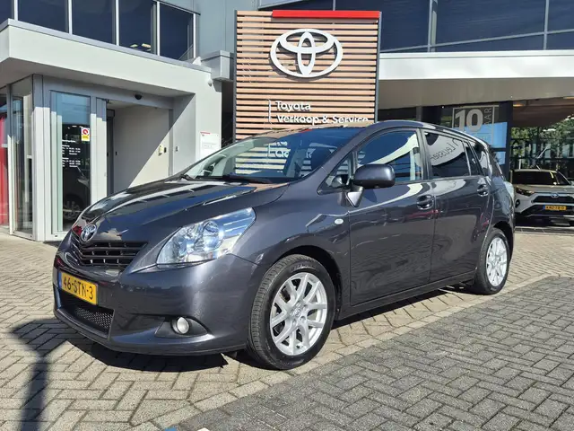 Toyota Verso 1.8 VVT-i Business AUTOMAAT NAVI CAMERA PARK-SENSO