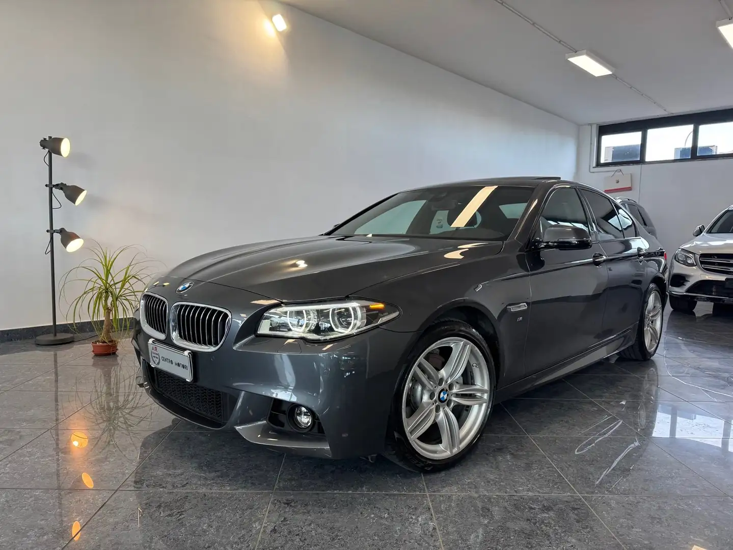 BMW 520 d Xdrive Msport Berlina Tetto Dvd Ambient Led Full Grigio - 1