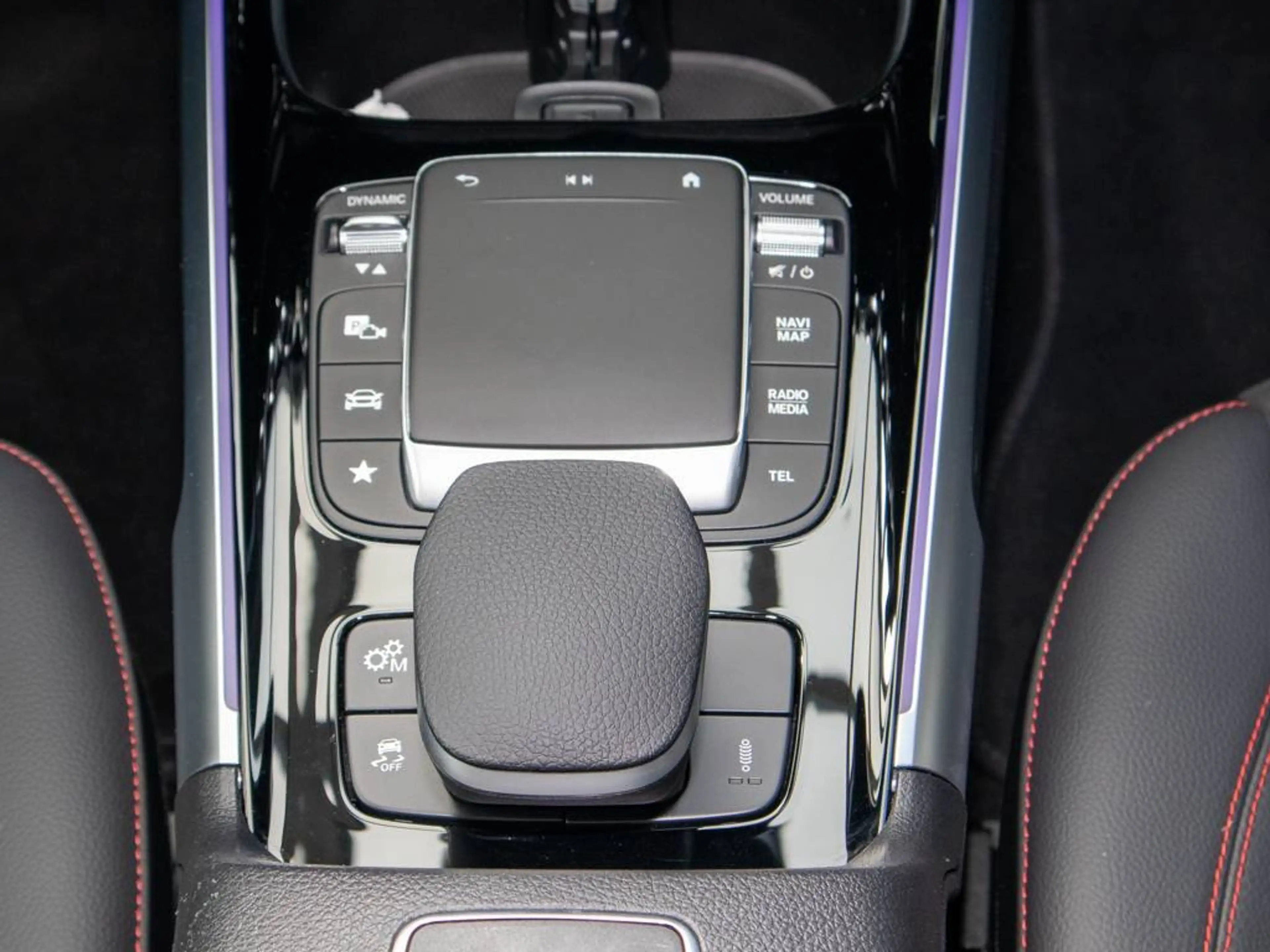 Mercedes-Benz GLB 35 AMG AMG GLB 35 4M. AHK+Kamera+PTS+Ad.Sound+Multib+20 — photo 10