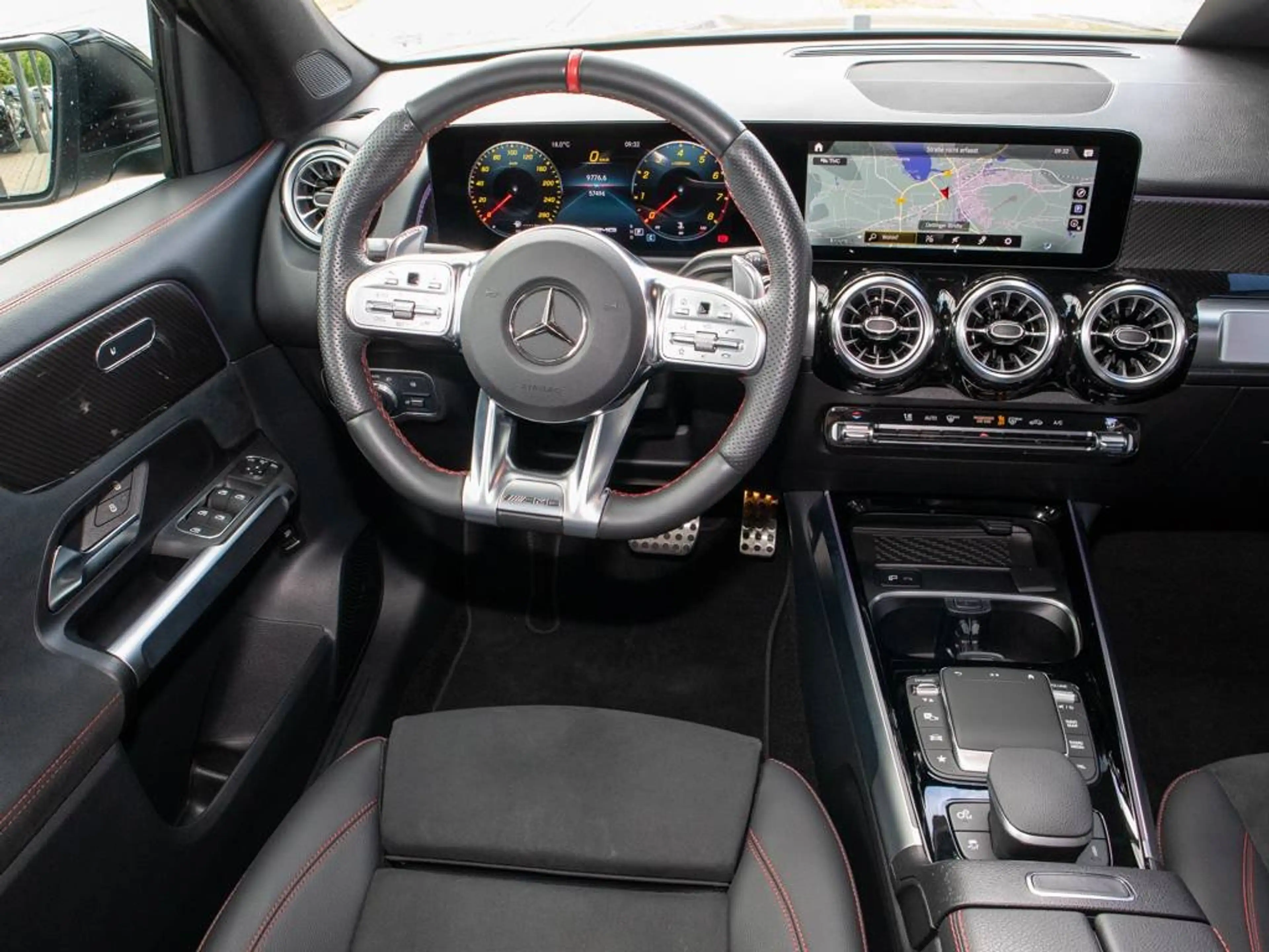 Mercedes-Benz GLB 35 AMG AMG GLB 35 4M. AHK+Kamera+PTS+Ad.Sound+Multib+20 — photo 5
