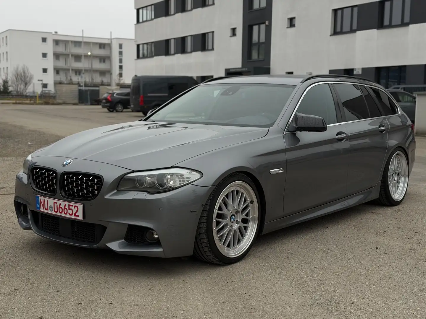 BMW 535 d M-Sport Head-up KeylessGo 360Kamera Gris - 1