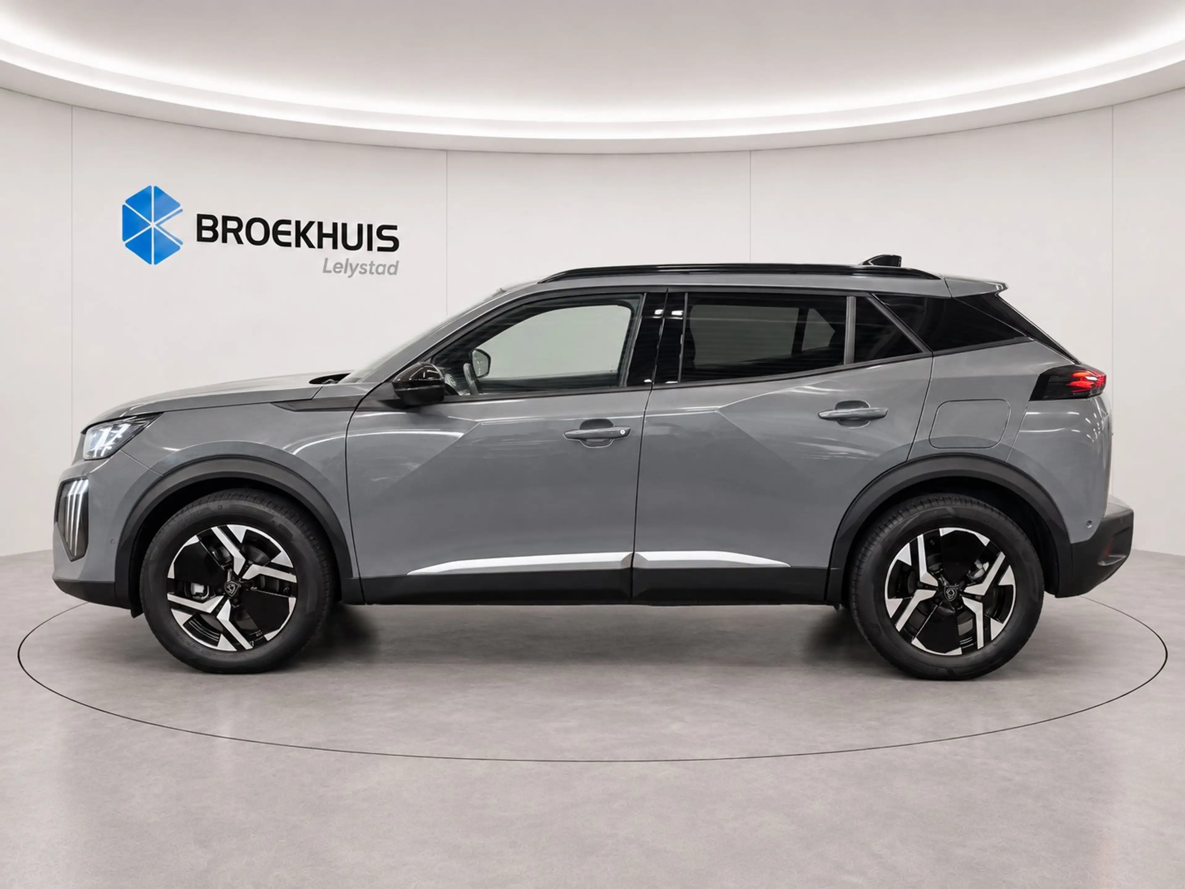 Peugeot 2008 1.2 HYBRID 145PK ALLURE AUTOMAAT / TOT 8 JAAR GARA — photo 2