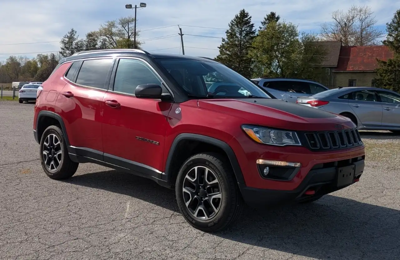 Jeep Compass photo Jeep Compass
