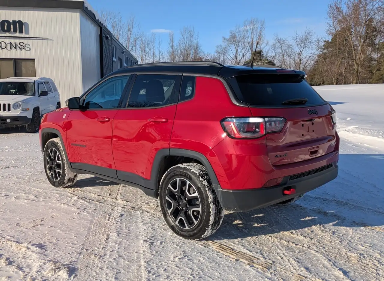 Jeep Compass photo Jeep Compass