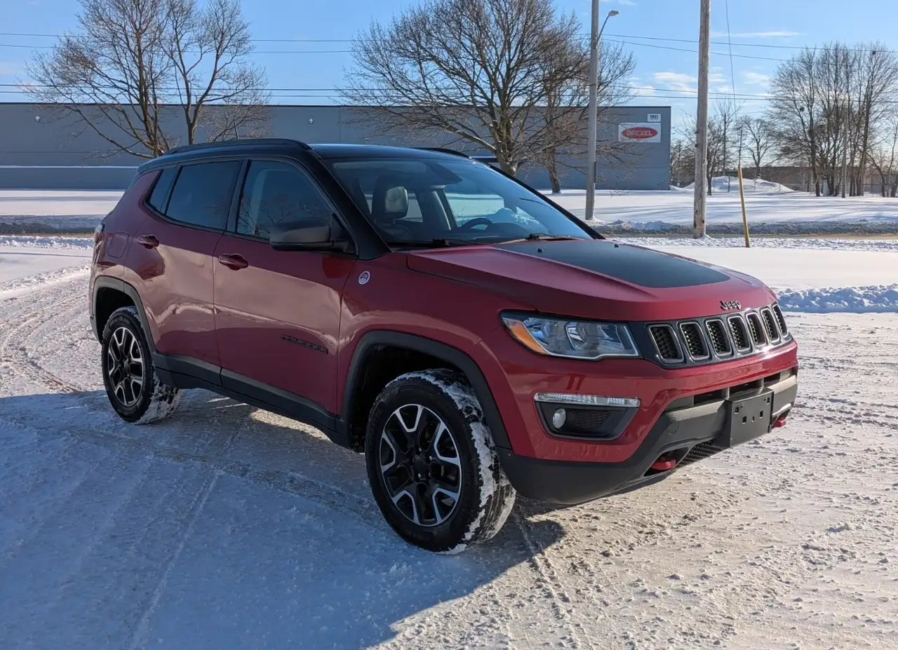 Jeep Compass photo Jeep Compass