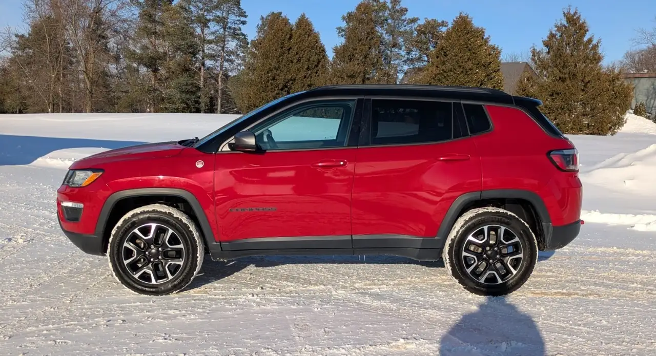 Jeep Compass photo Jeep Compass