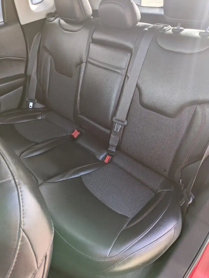 Jeep Compass photo Jeep Compass