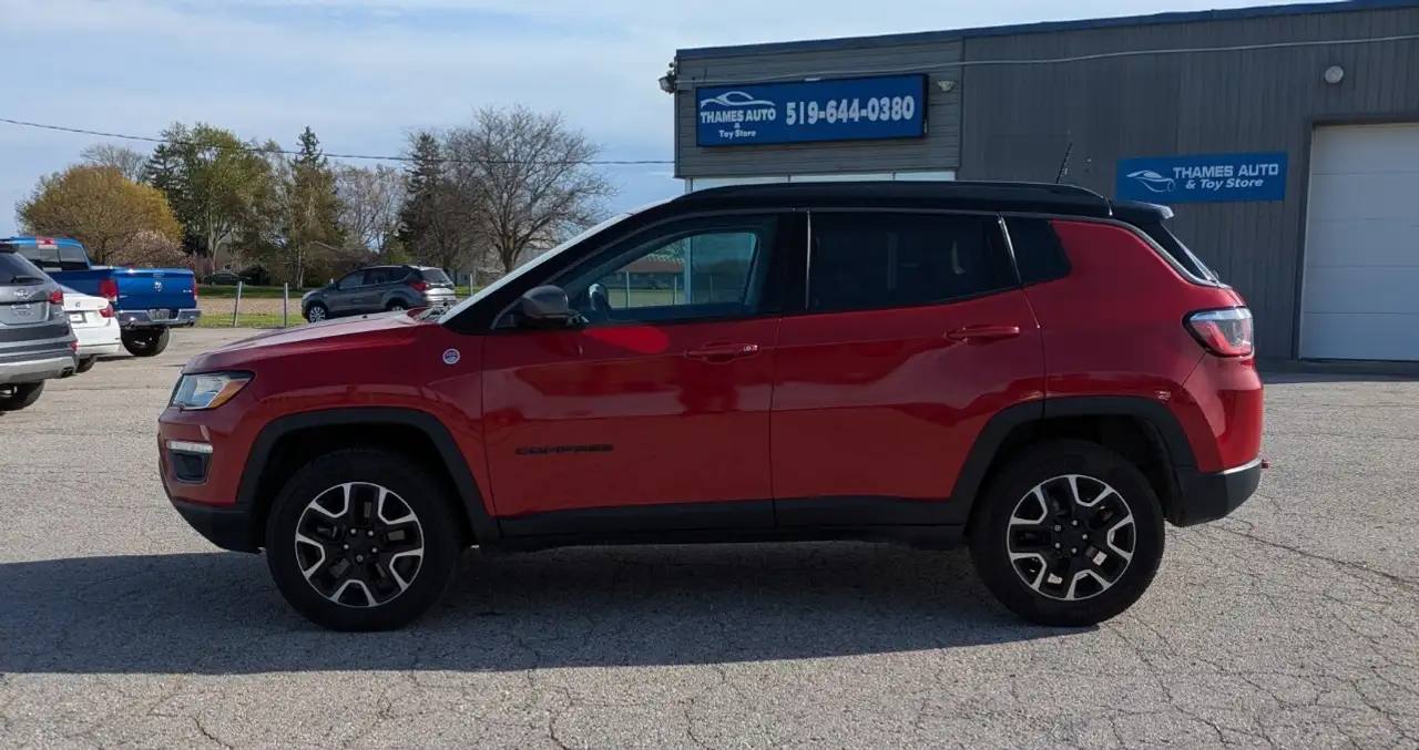 Jeep Compass photo Jeep Compass
