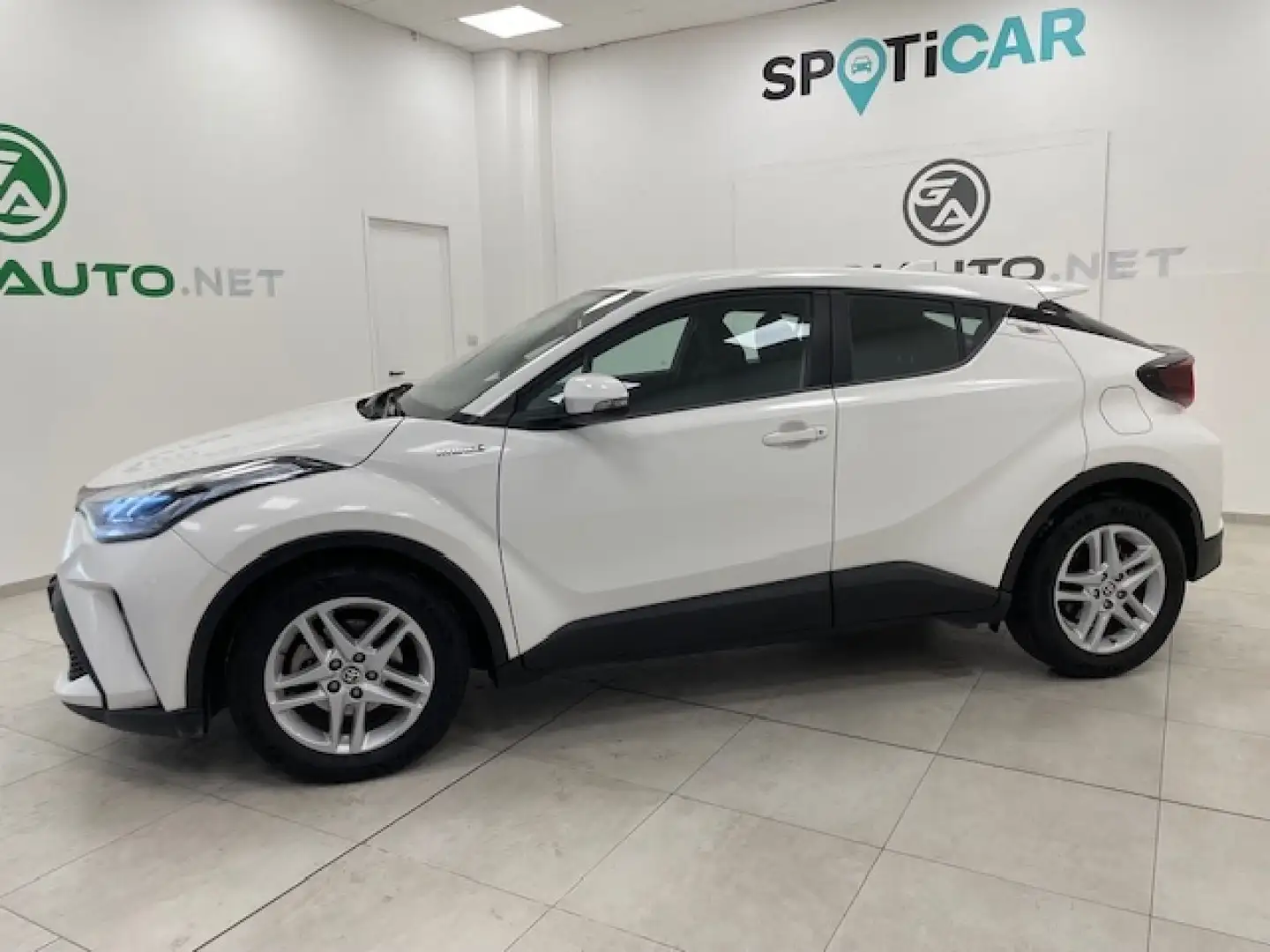 Toyota C-HR I -  1.8h Business e-cvt Bianco - 2
