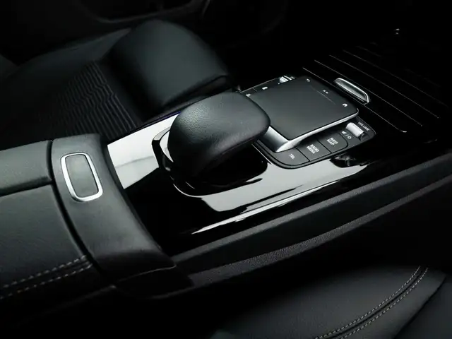 Mercedes-Benz A-Class view 14