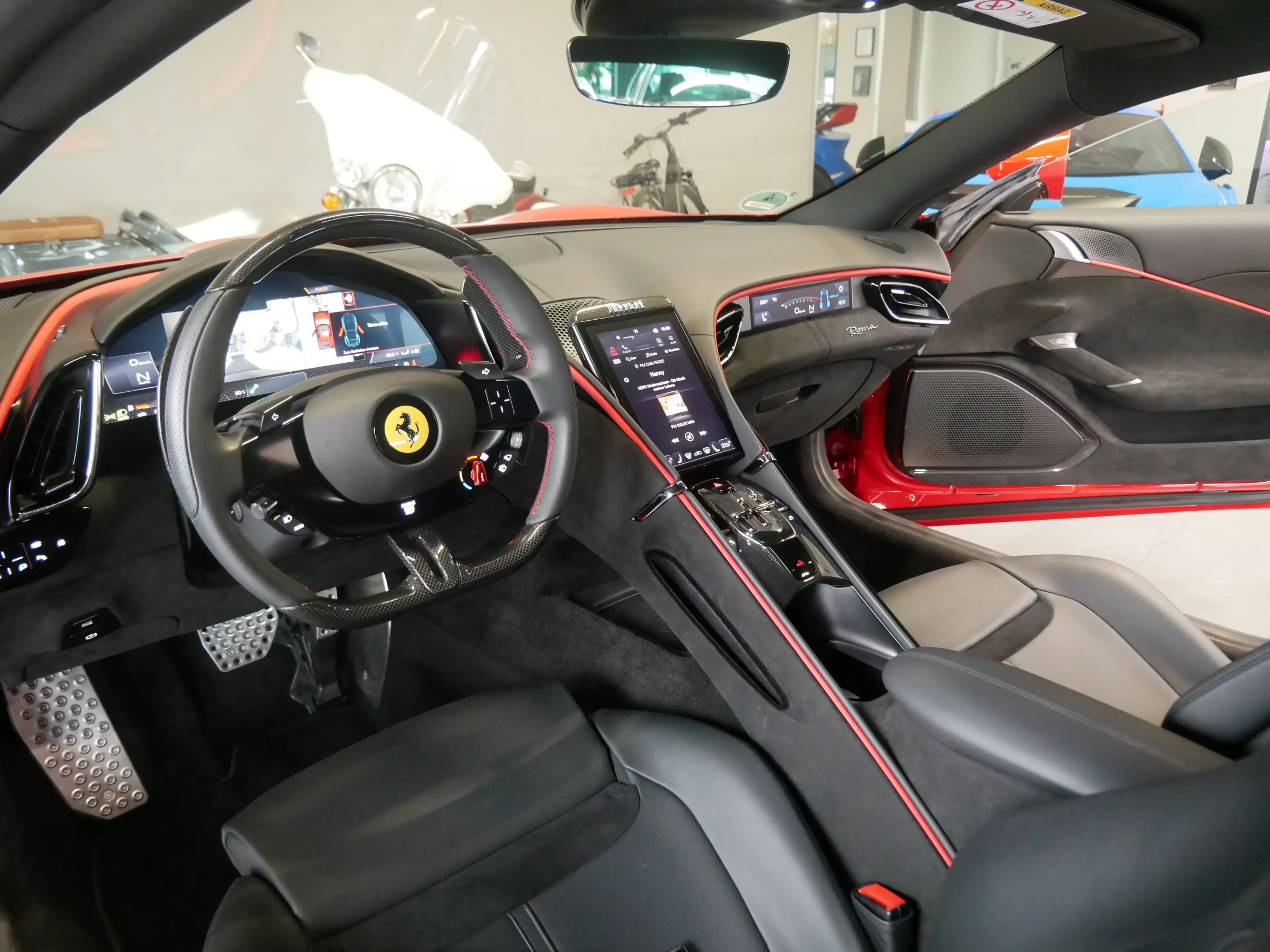 Ferrari Roma ADAS Karbon Apple 20Diamond Voll — photo 13