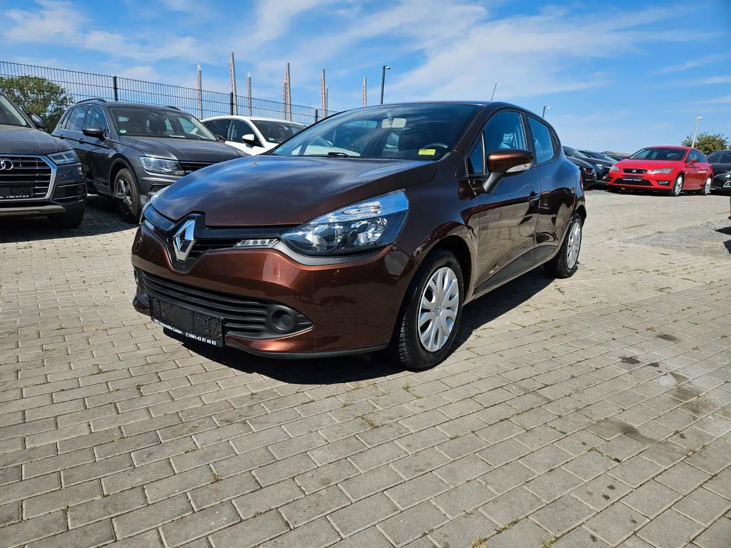 Renault Clio IV Expression - 1