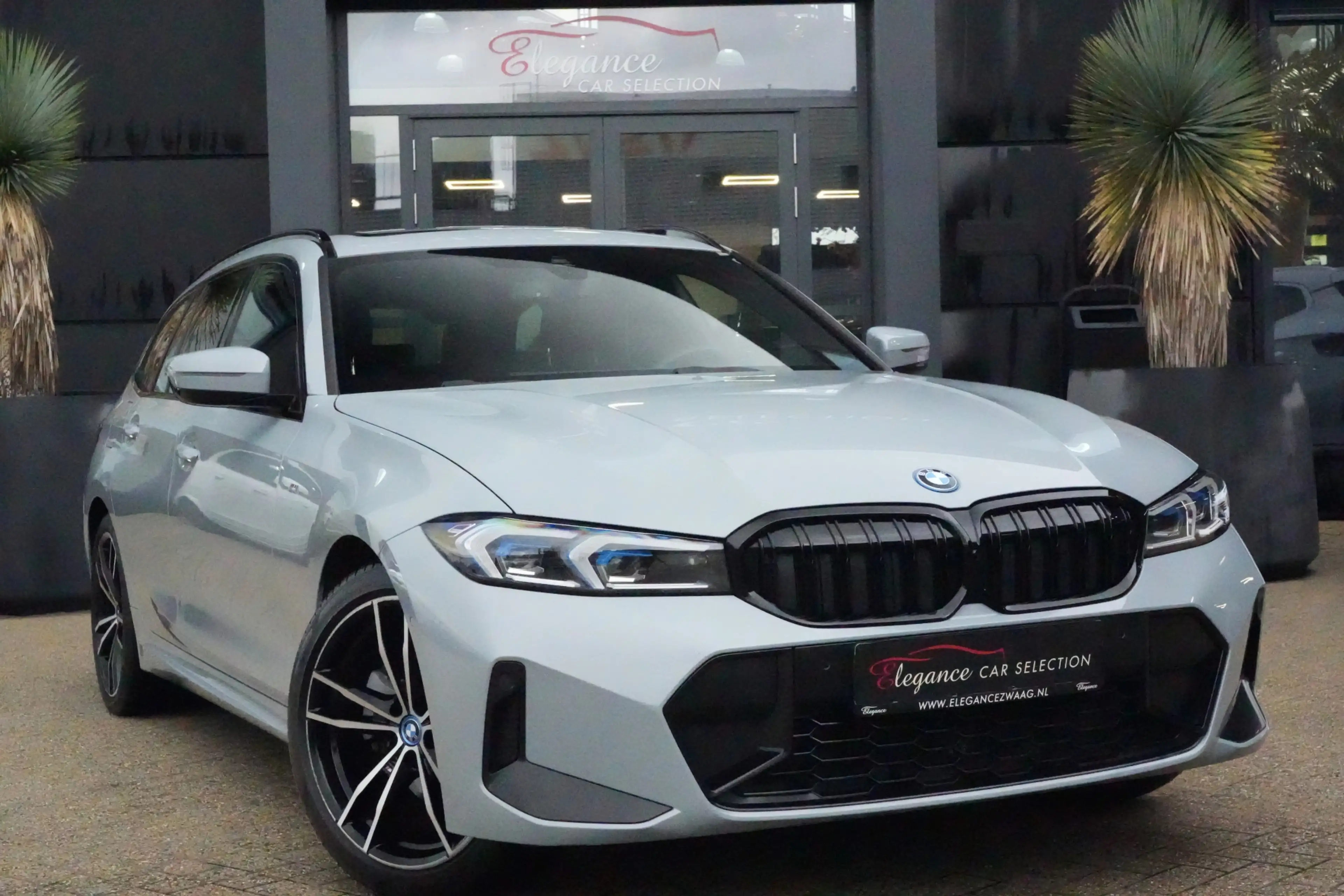 BMW 320 3-serie Touring 320e | 204 PK | M Sportpakket | Pa — photo 8