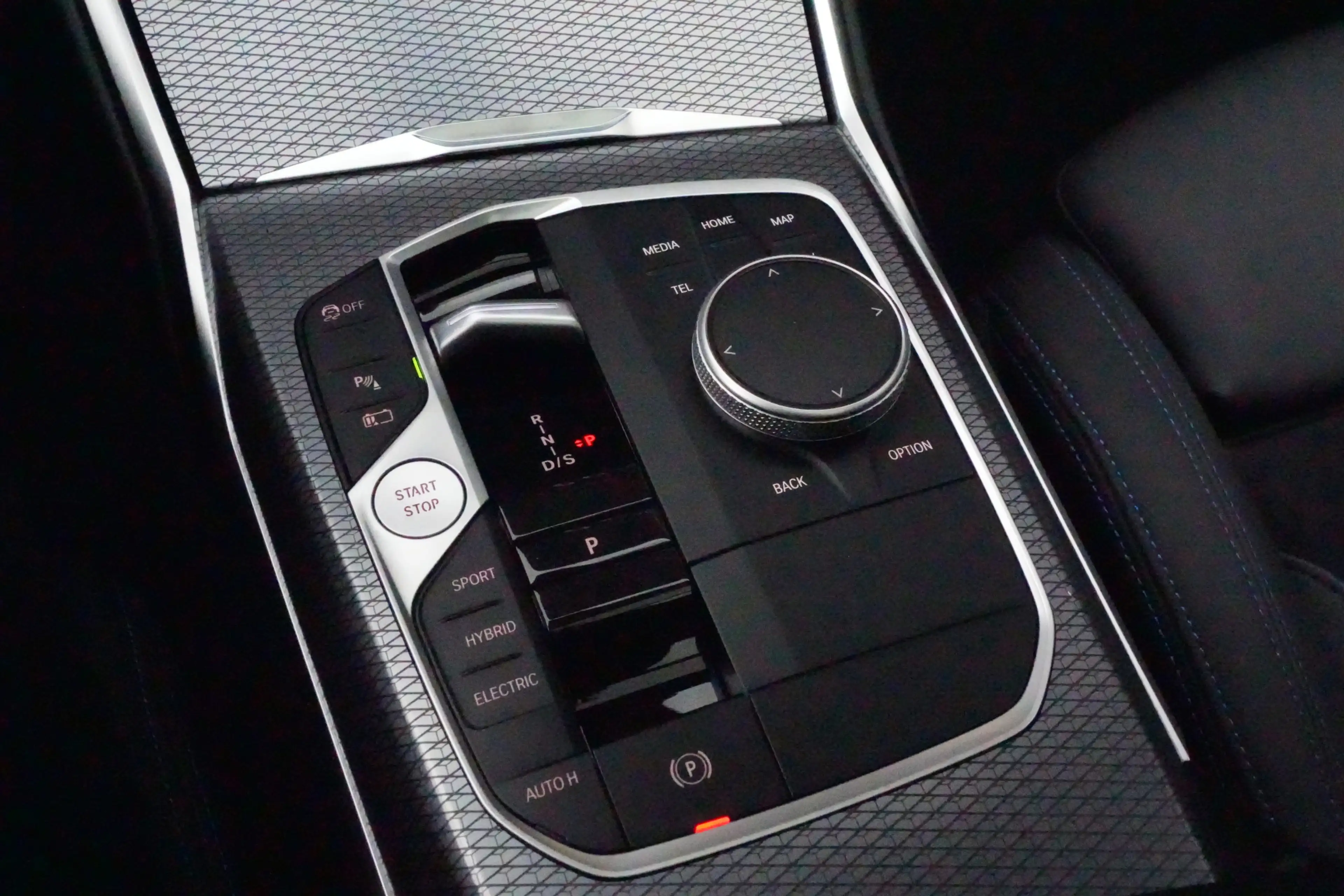BMW 320 3-serie Touring 320e | 204 PK | M Sportpakket | Pa — photo 13
