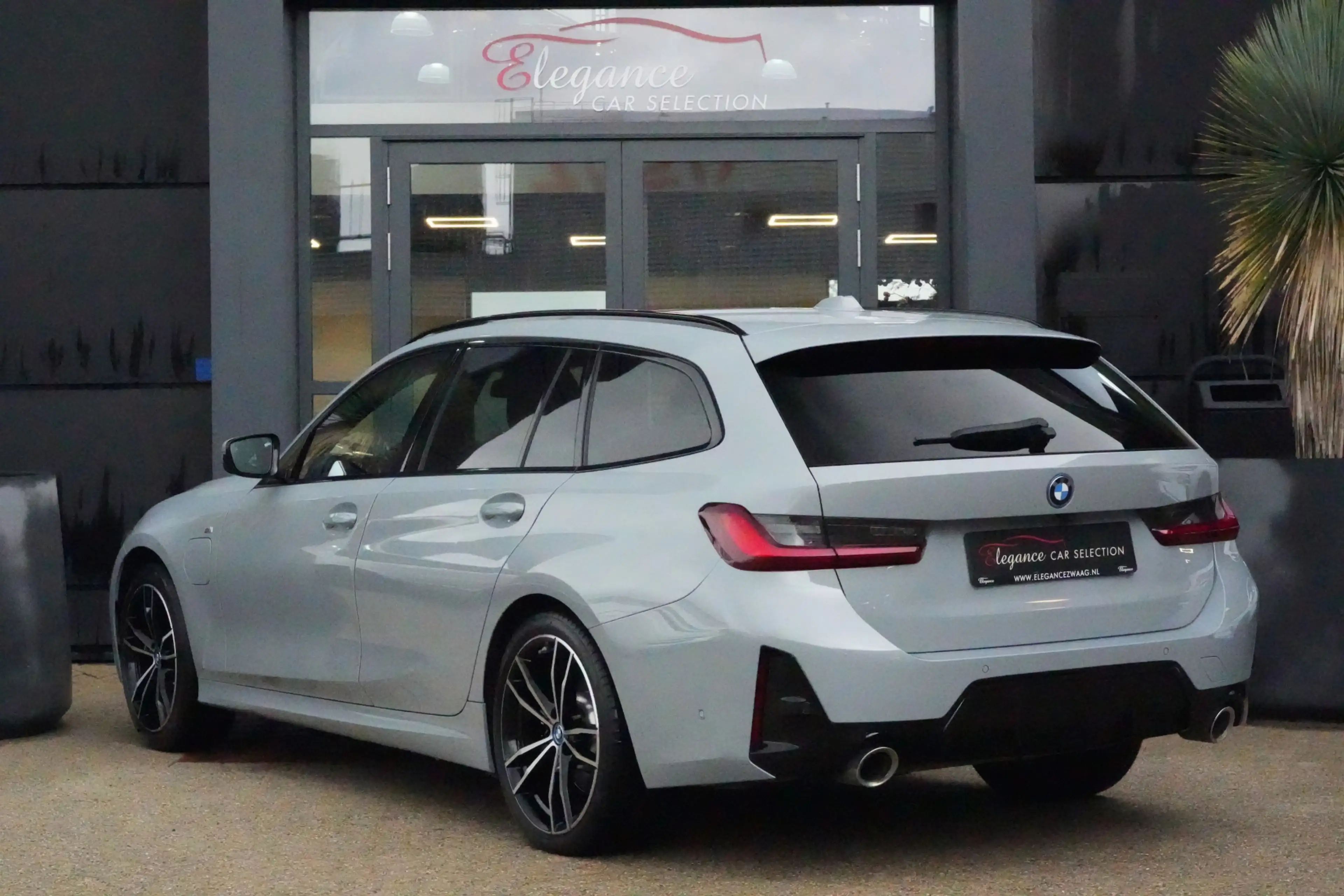BMW 320 3-serie Touring 320e | 204 PK | M Sportpakket | Pa — photo 7