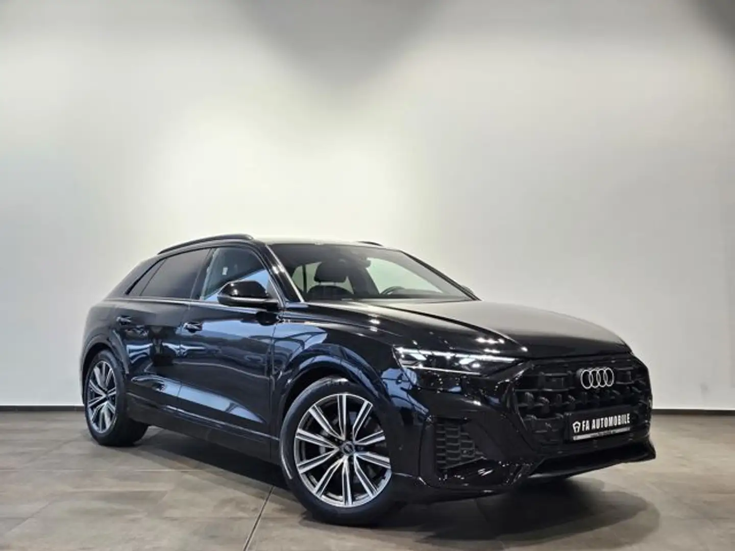 Audi Q8 45 TDI Black Edition Matrix HuD 360" AHK 21" Schwarz - 2