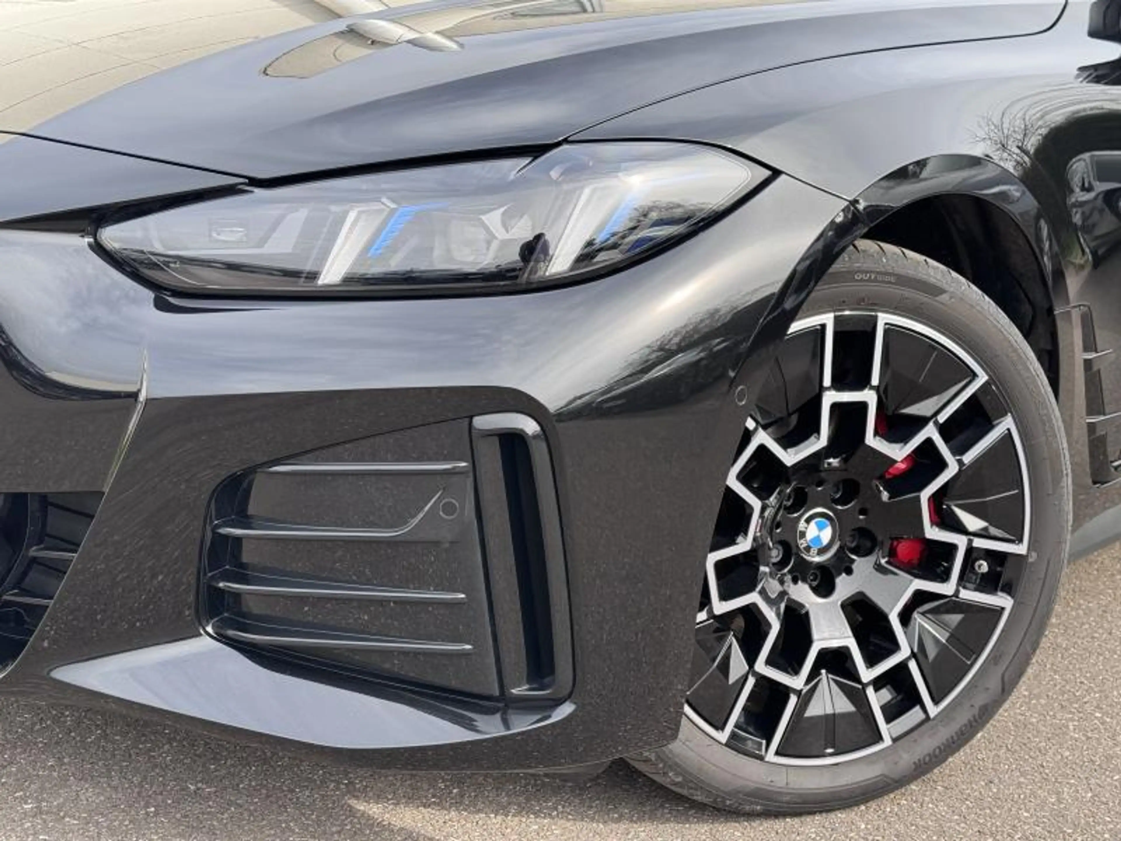 BMW i4 eDrive 40 Gran Coupé — photo 7
