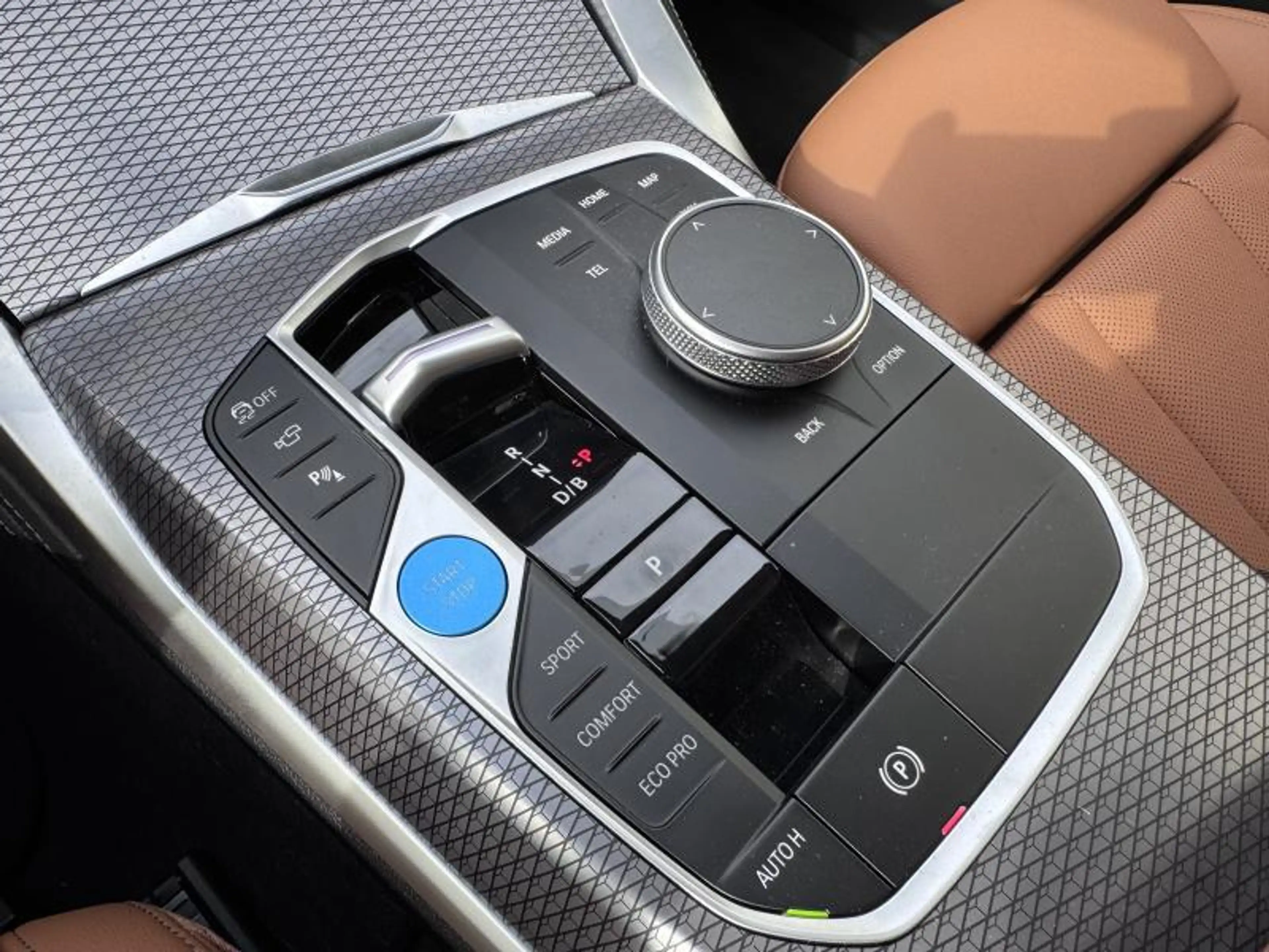 BMW i4 eDrive 40 Gran Coupé — photo 14