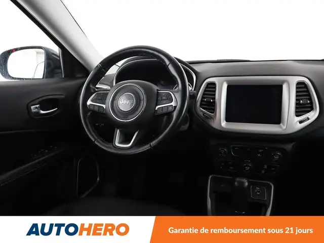 Jeep Compass view 13
