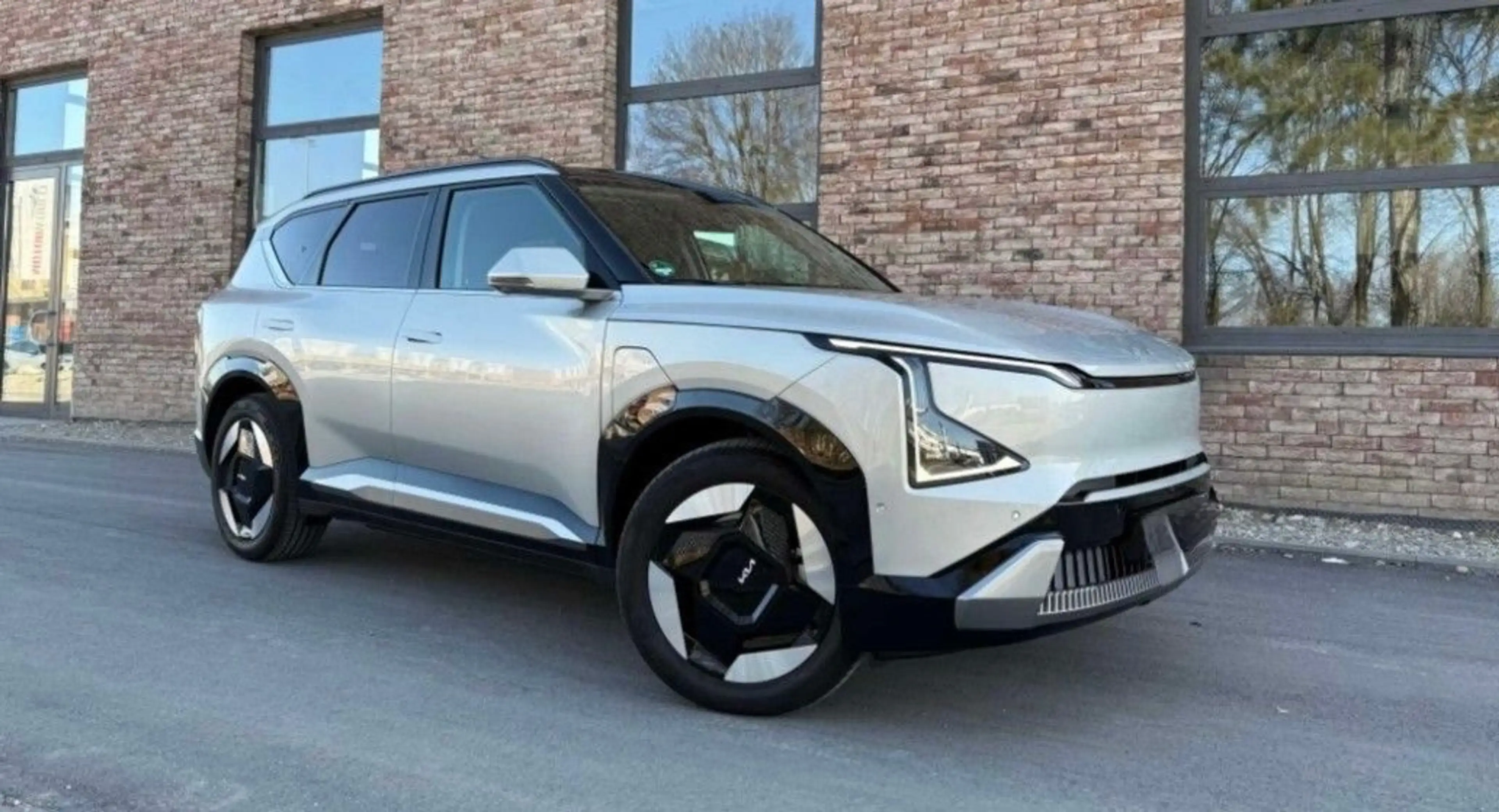Kia EV5 81,4 kWh Air *Standheizung*Wärmepumpe* — photo 2